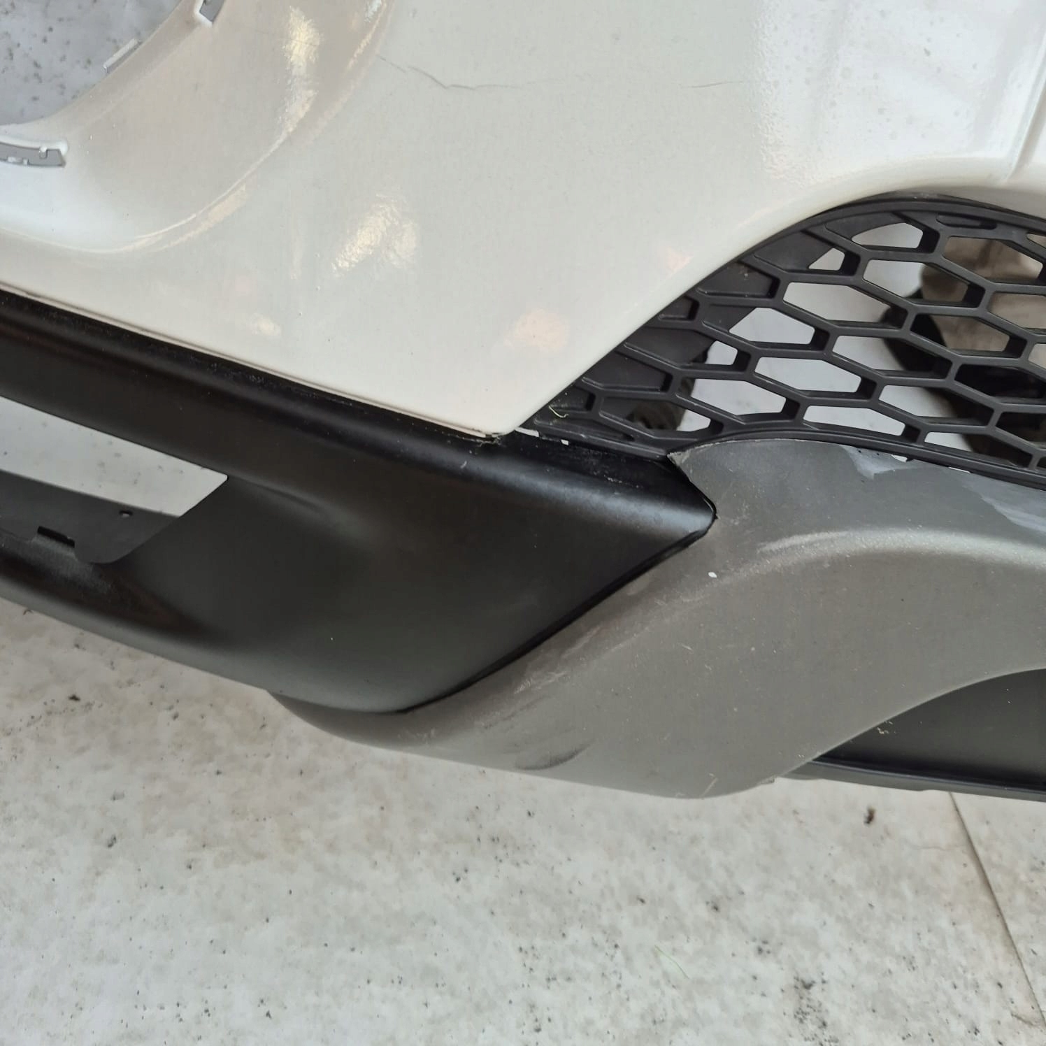 RANGE ROVER EVOQUE and LIFT 15- bumper front front GJ32-17F003-A