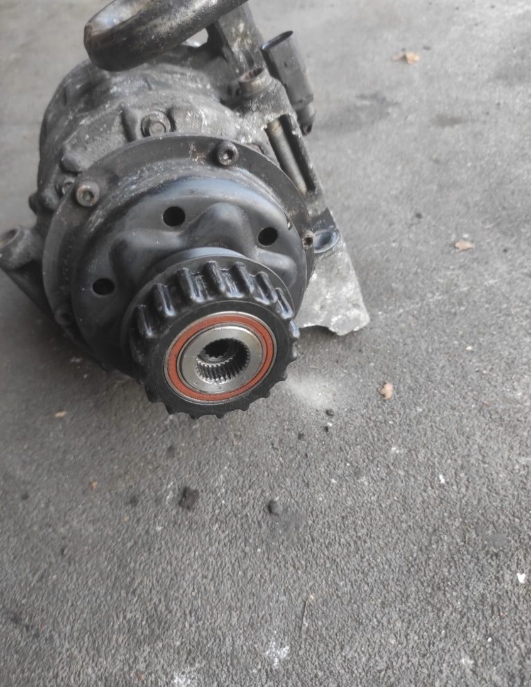 VW T5 2.5 TDI compressor; compressor of the air conditioning