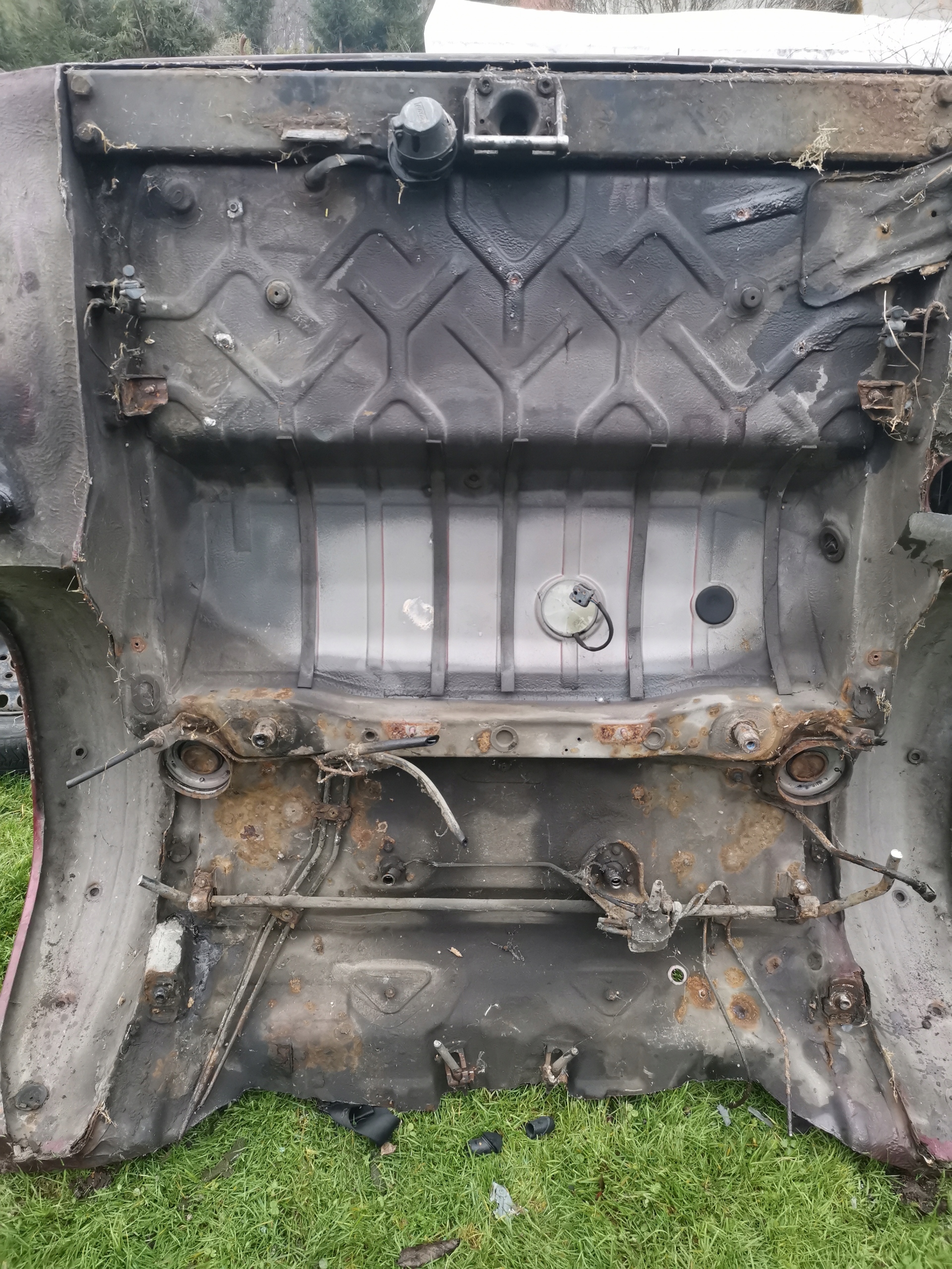 MERCEDES W124 KOMBI rear panel OKULAR fender