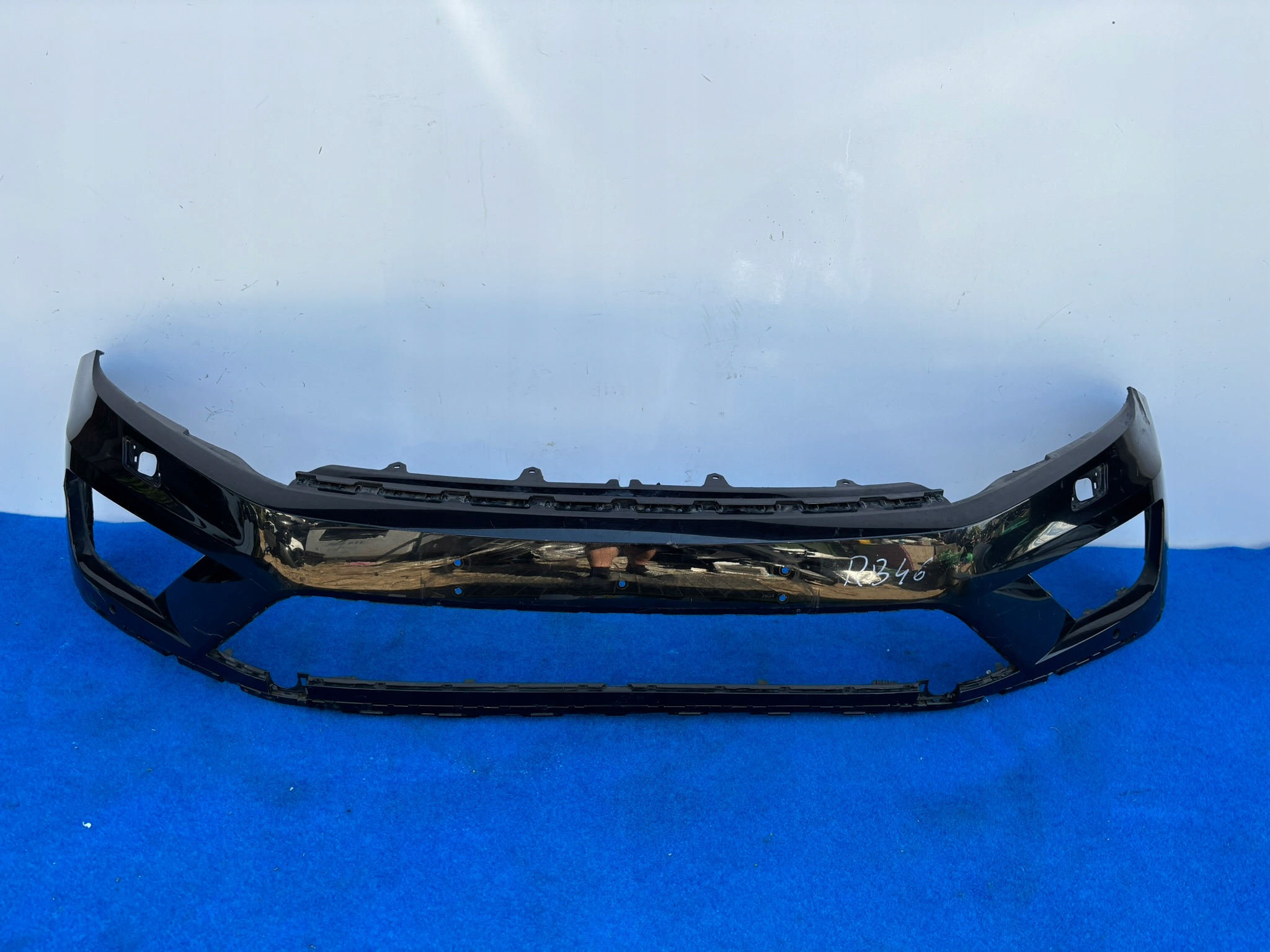 VW TOUAREGp РЕСТАЙЛІНГ 14-18 РІК БАМПЕР PRZODp6807221d Rb46