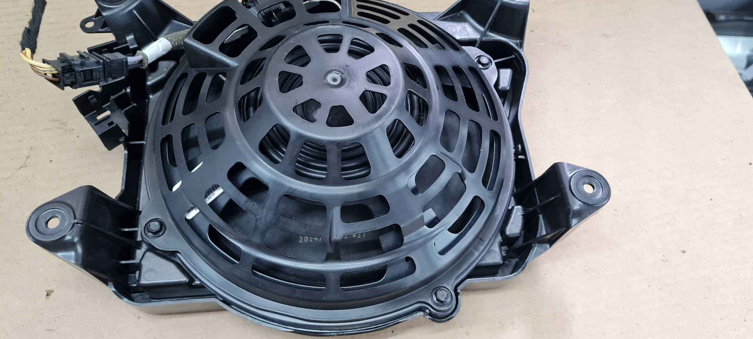 S6 C7 4G A6 LIFT speaker boot BASOWY SUBWOOFER BOSE 4G8035709