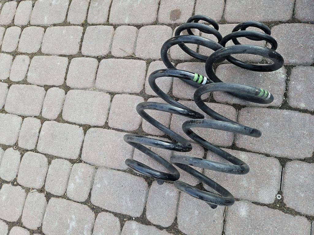 Komplet sprezyn spring rear part rear PROACE VIVARO C SCUDO JUMPY EXPERT