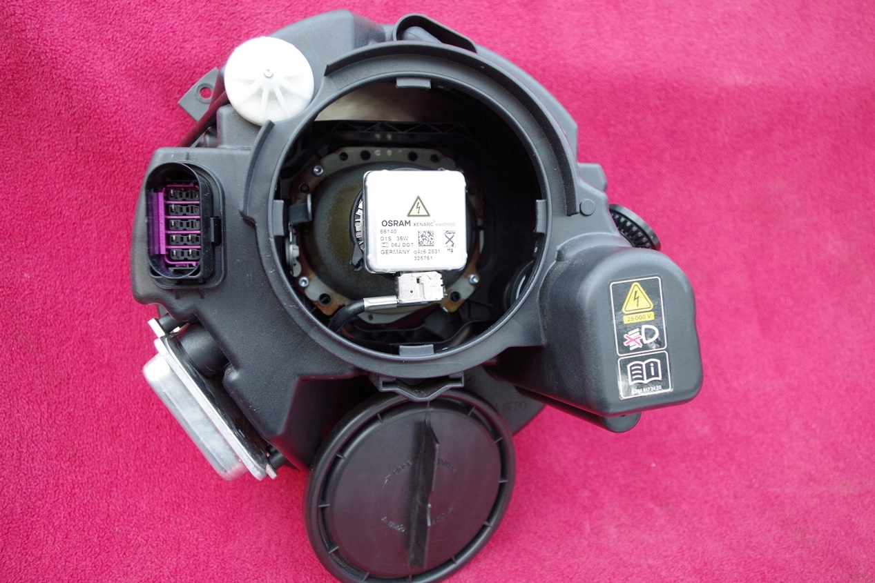 MERCEDES-BENZ G-KLASSE XENON SCHEINWERFER LINKS LEWA LAMPA A4638200759 Marka OE