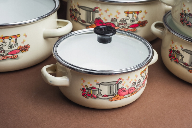 KLAUSBERG KPL 5 garnków emaliowanych z/p mix kolor Kod producenta KB 7170 czerwone