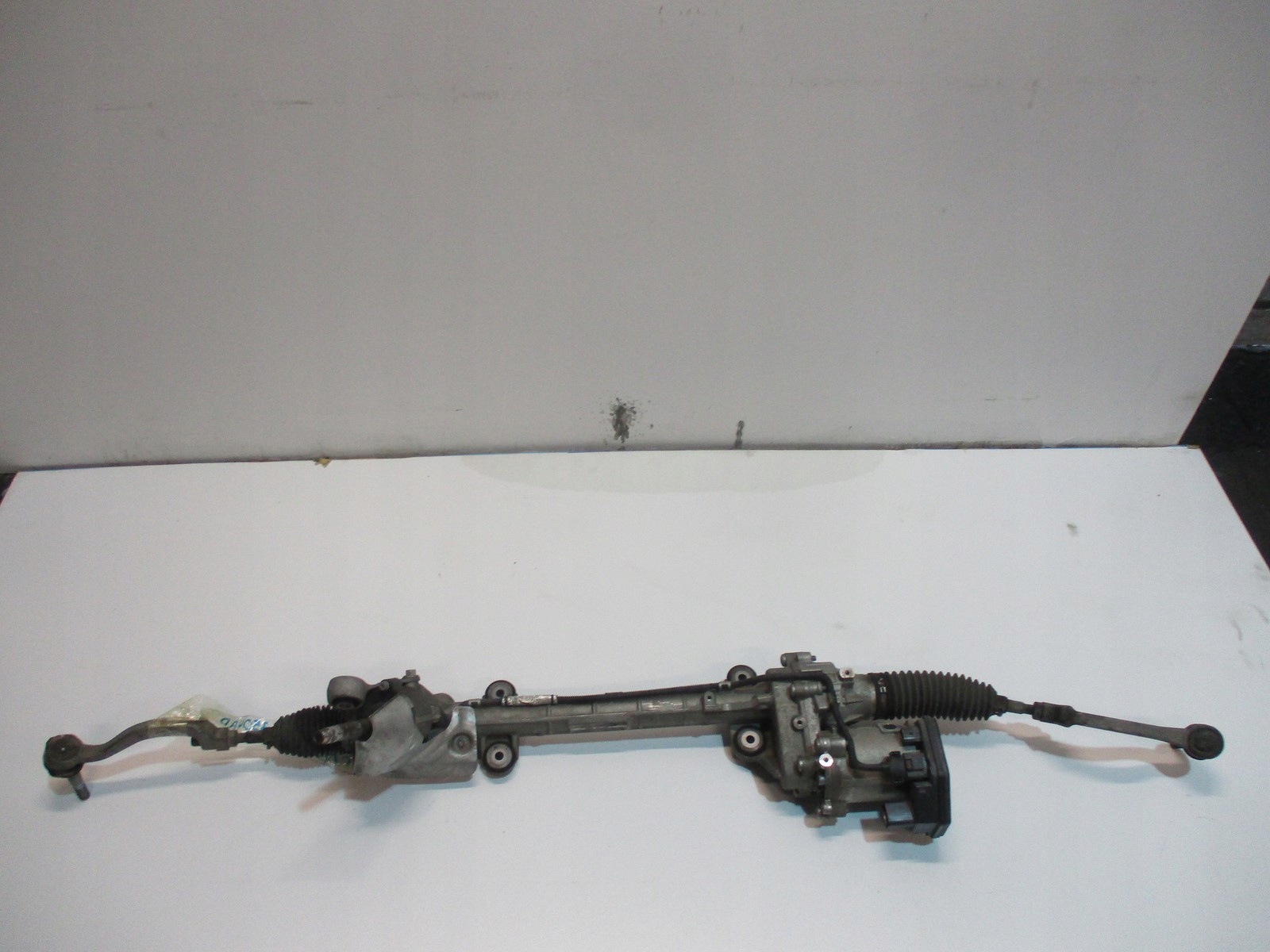 control JAGUAR F PACE HK83-3504-AD