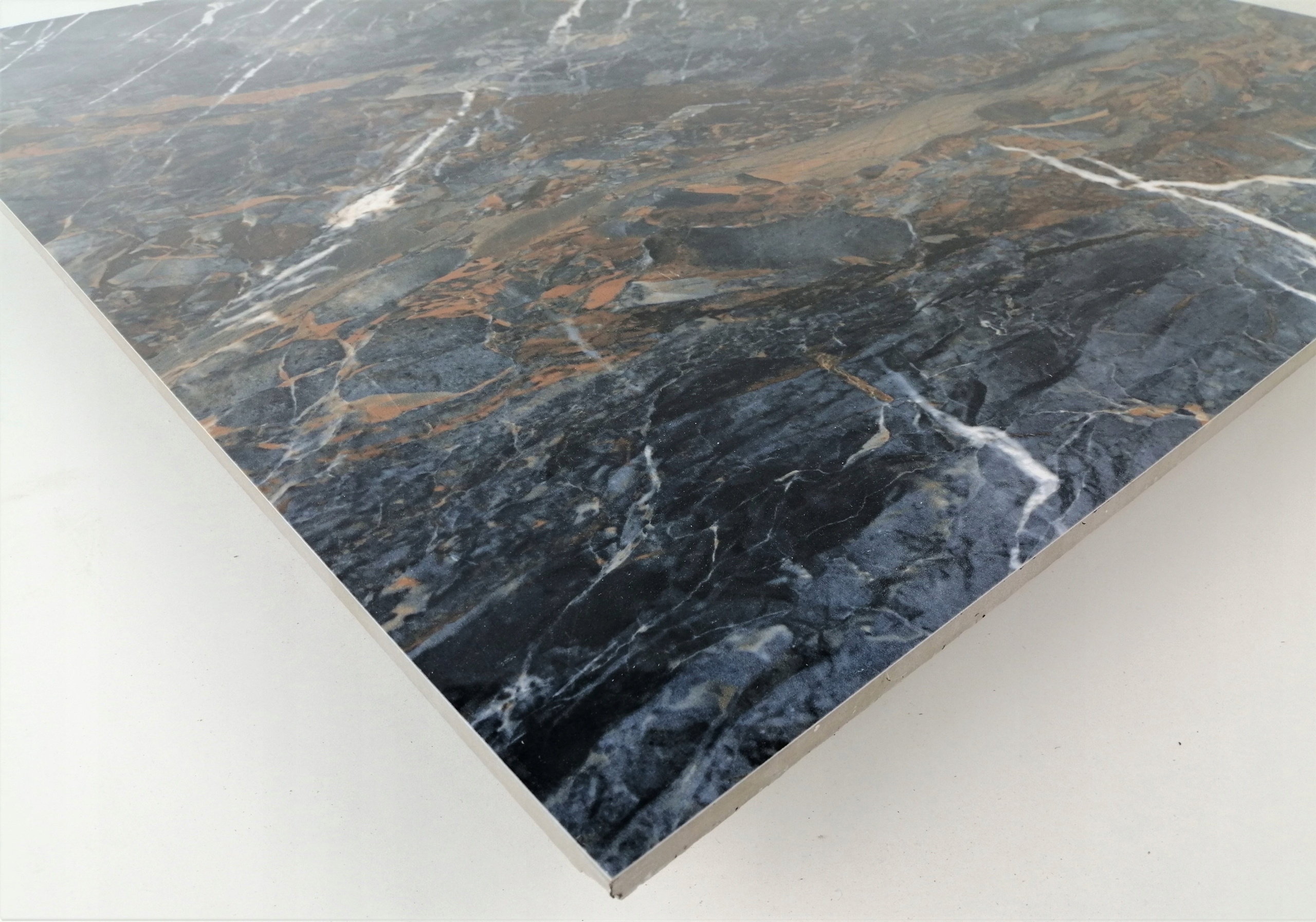 Gres UNIKATO ARETE BLUE Poler 60x60 Gatunek 1 Wykończenie błyszczące