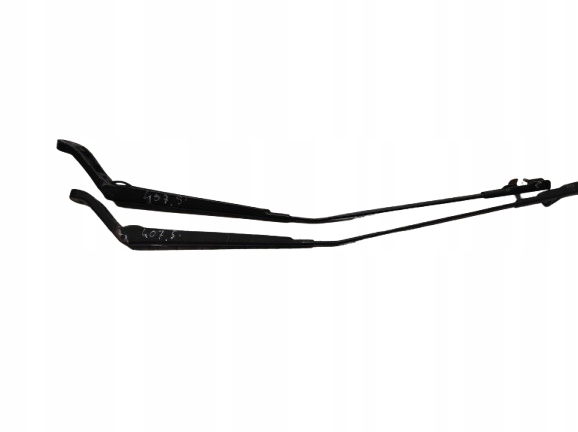 PEUGEOT 407 04- RAMIONA WYCIERACZEK PRZÓD