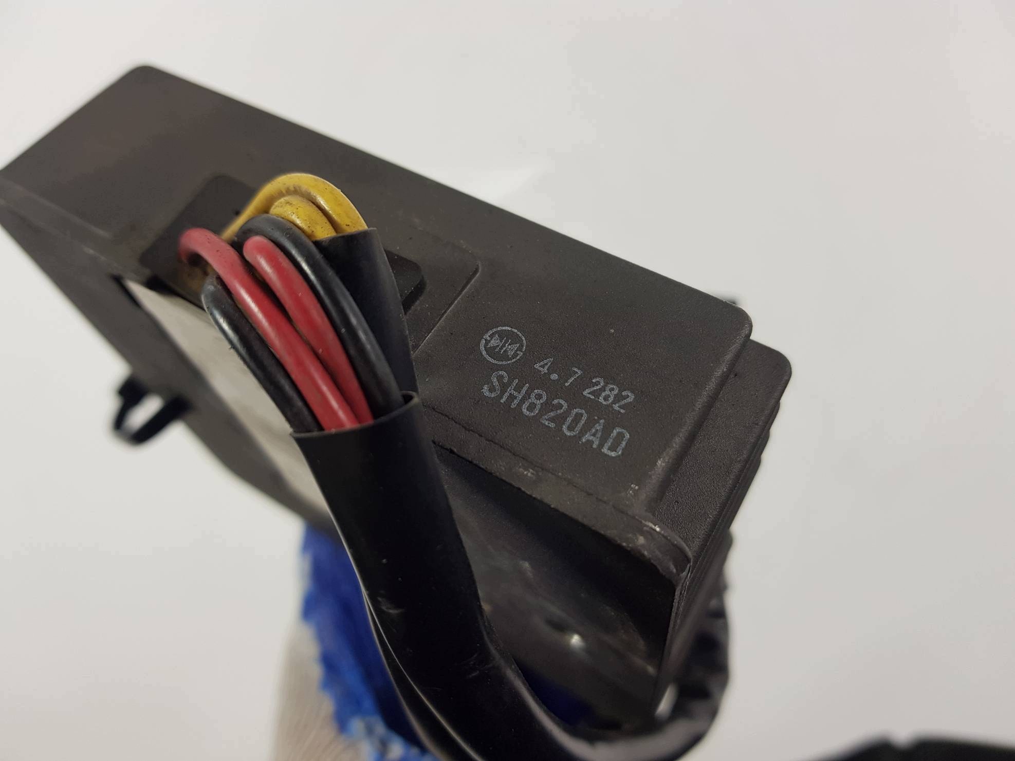 module SH820AD TRIUMPH DAYTONA 675 R