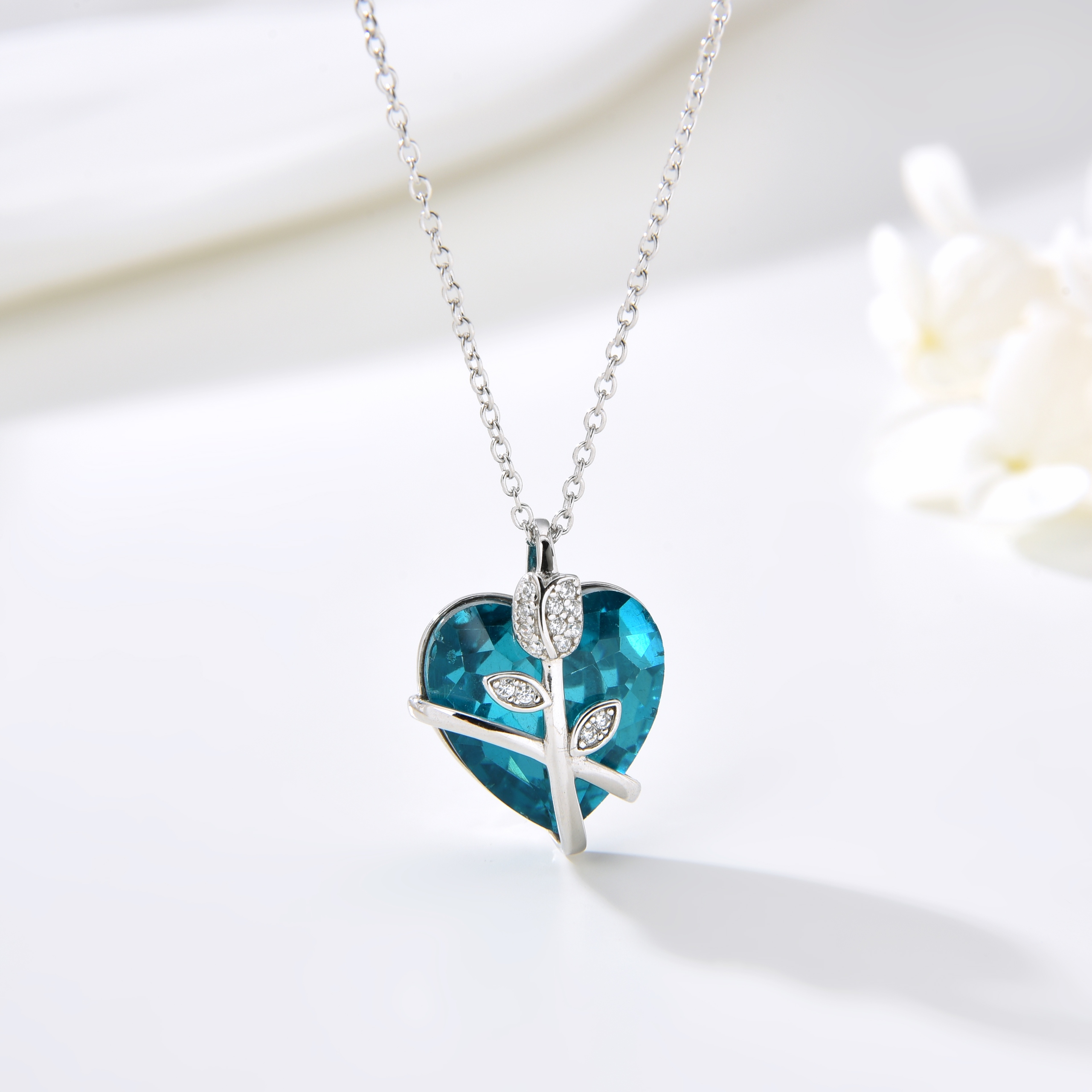 NASZYJNIK ŁAŃCUSZEK SREBRNY DAMSKI SERCE RÓŻA 925 Stan opakowania oryginalne