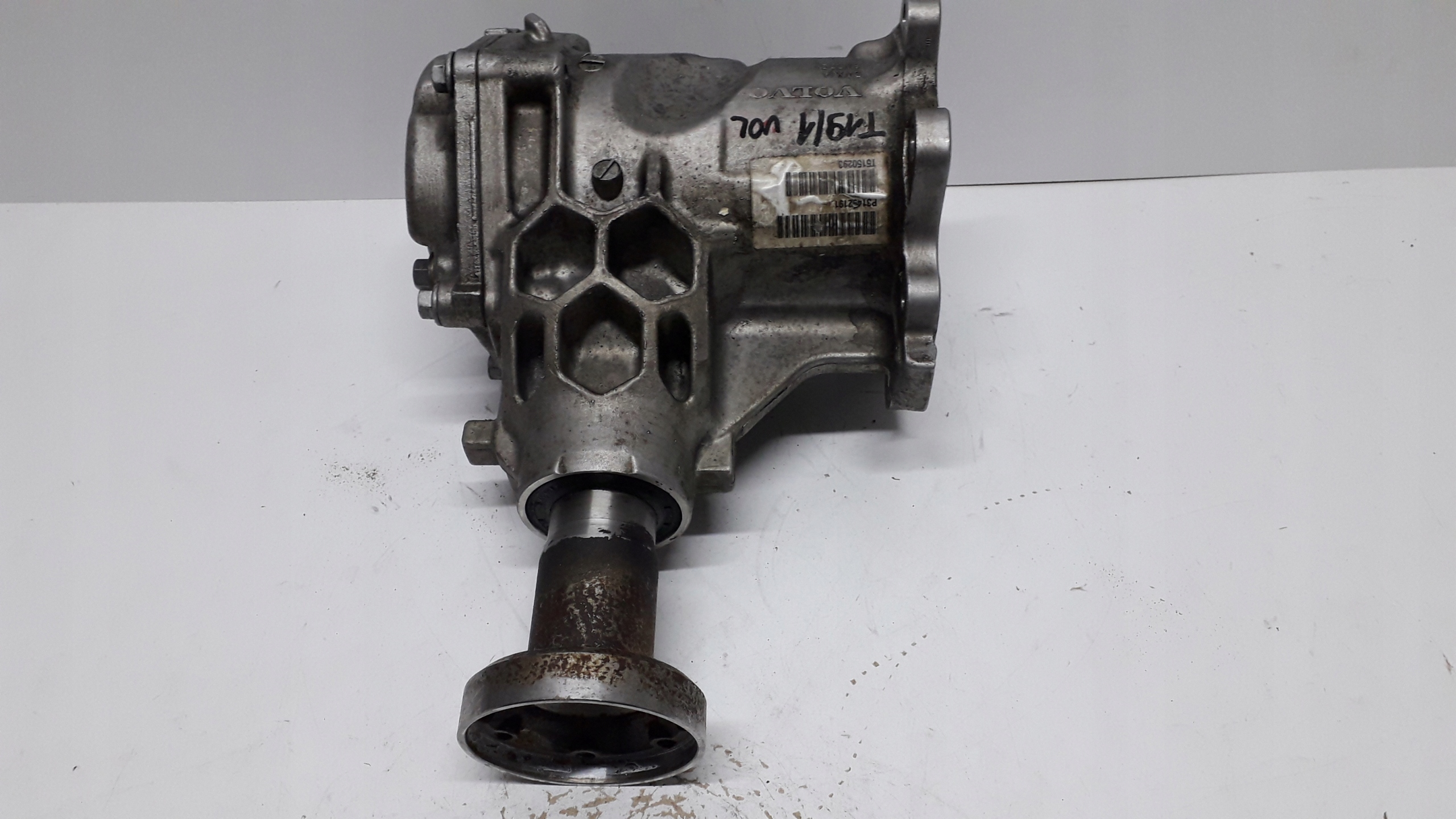 VOLVO V90 XC60 XC90 MOST DYFER REDUKTOR P31492191