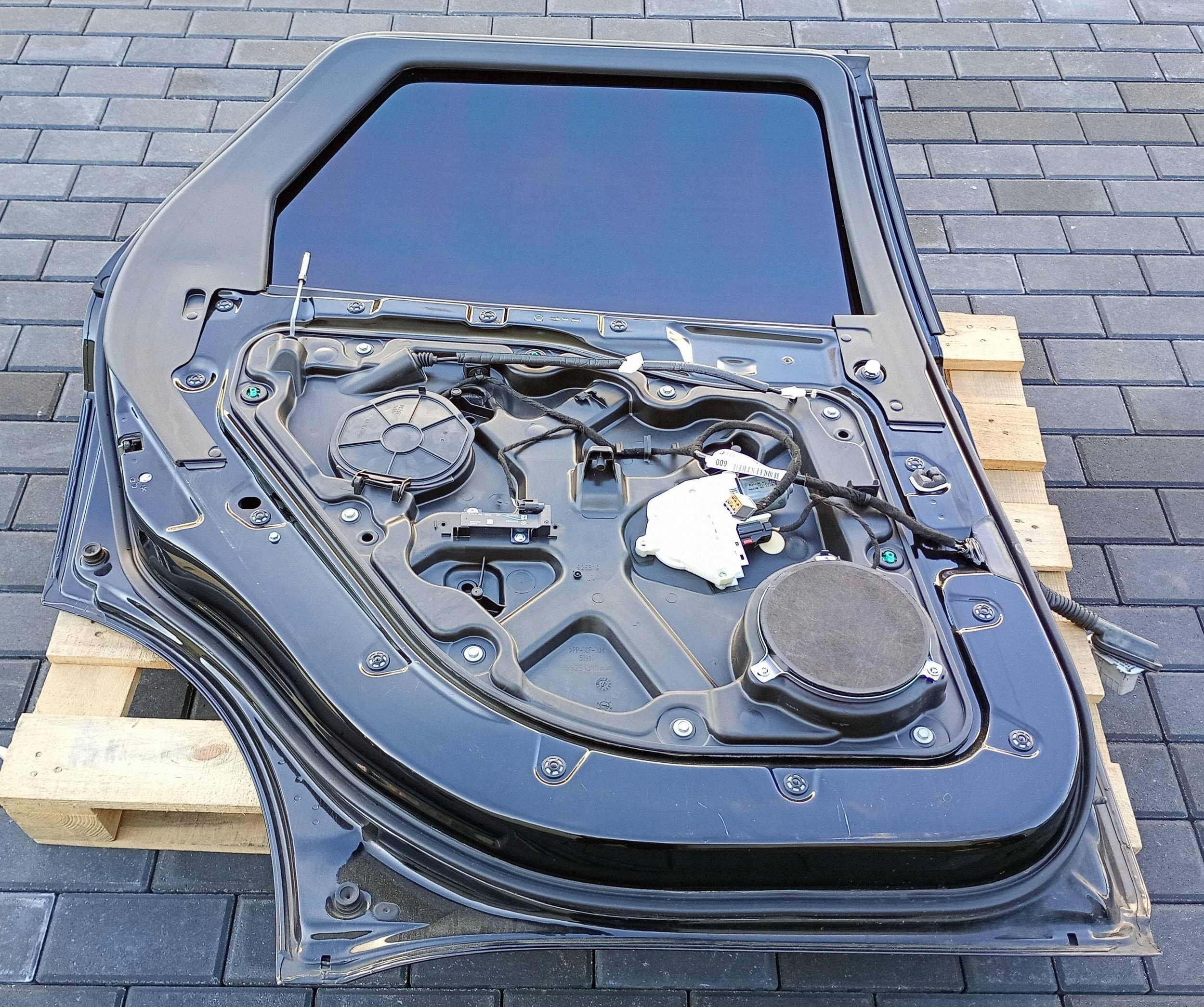 door left rear part rear. left Dodge Durango 2014