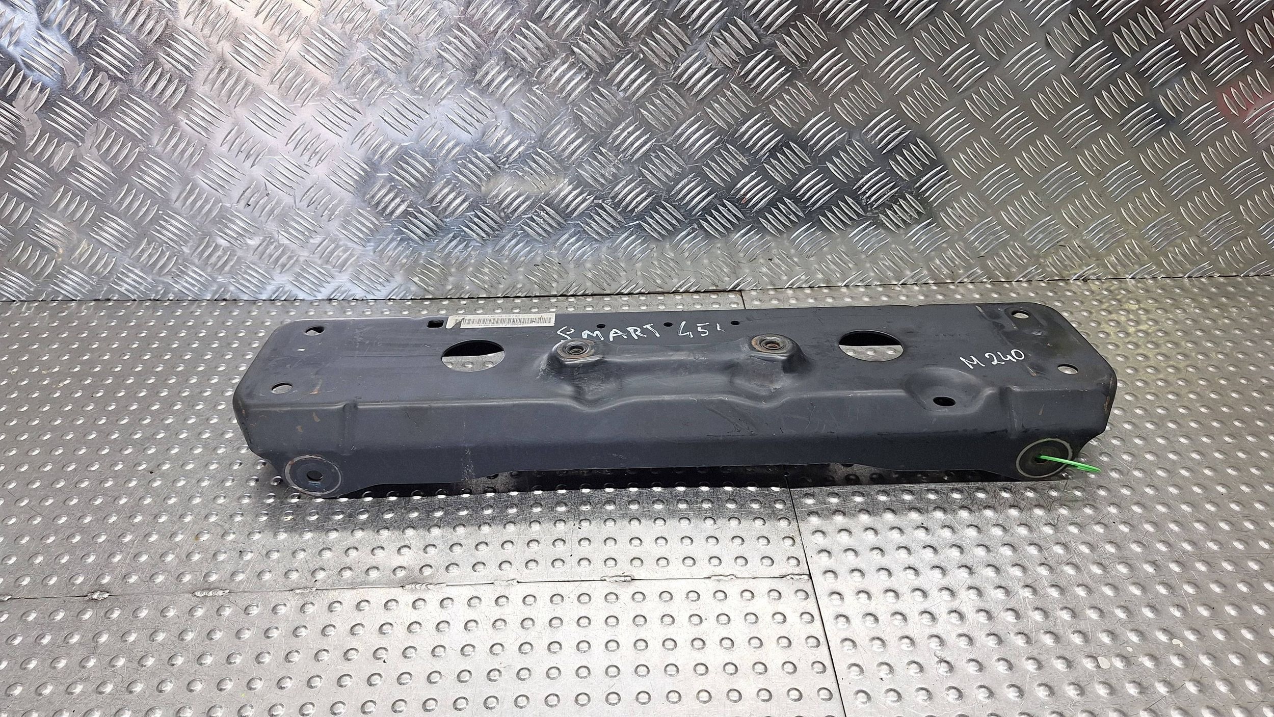 axle beam subframe sider axle beam front A4513301500 SMART FORTWO II 451