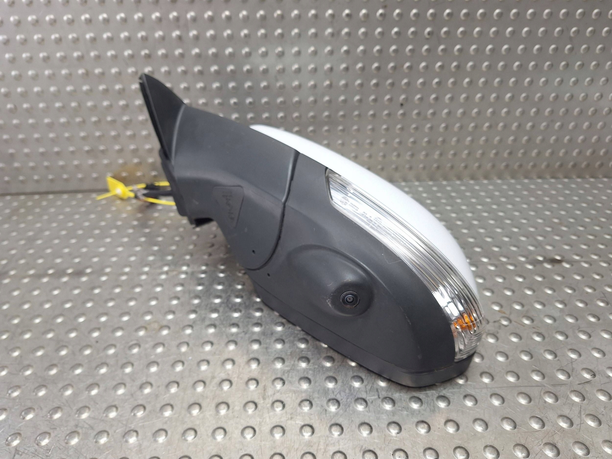 mirror left MG ZS 17- KAMERA 13 PIN EUROPA