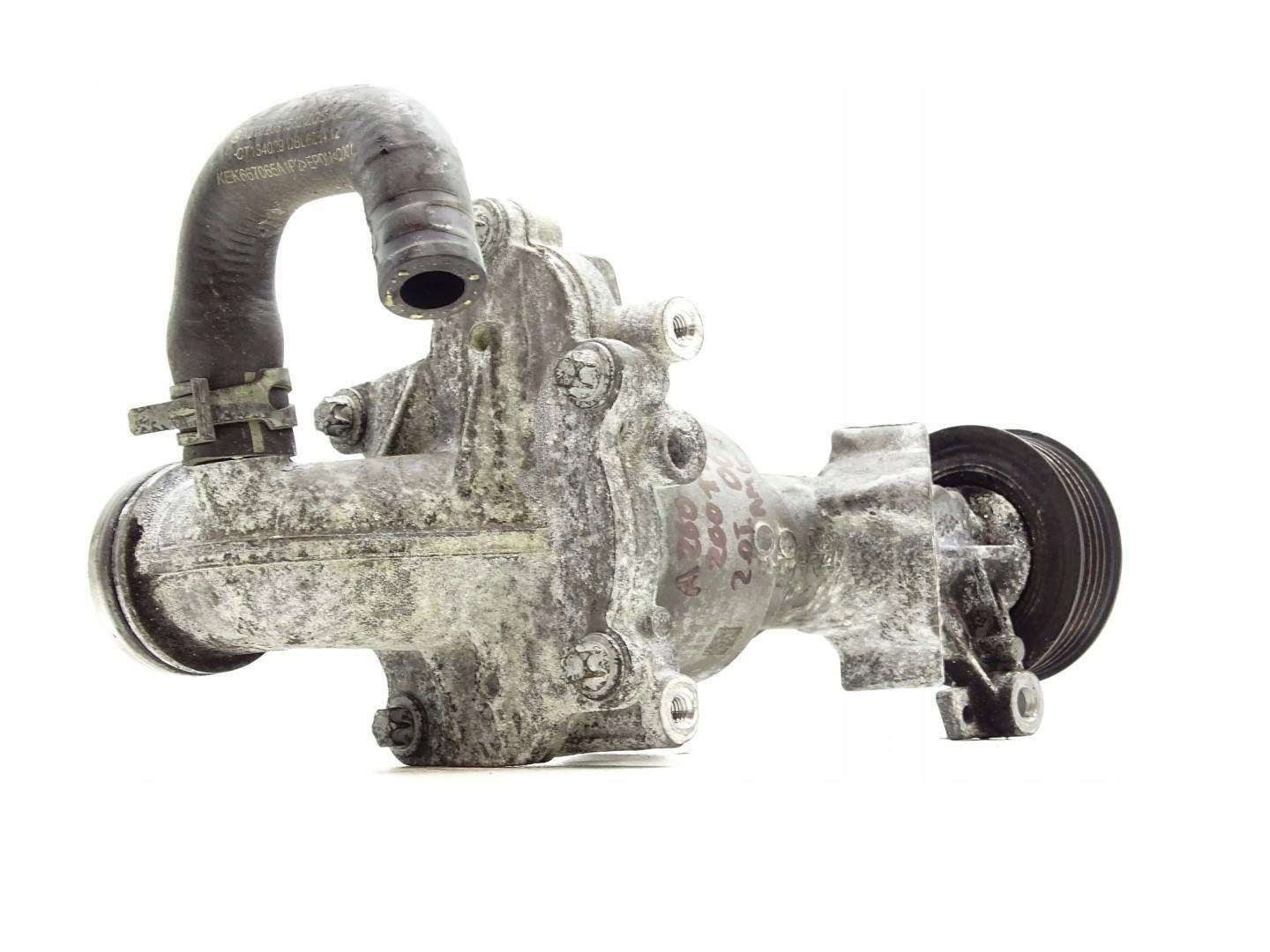 water pump MERCEDES CLA C117 A2702031582