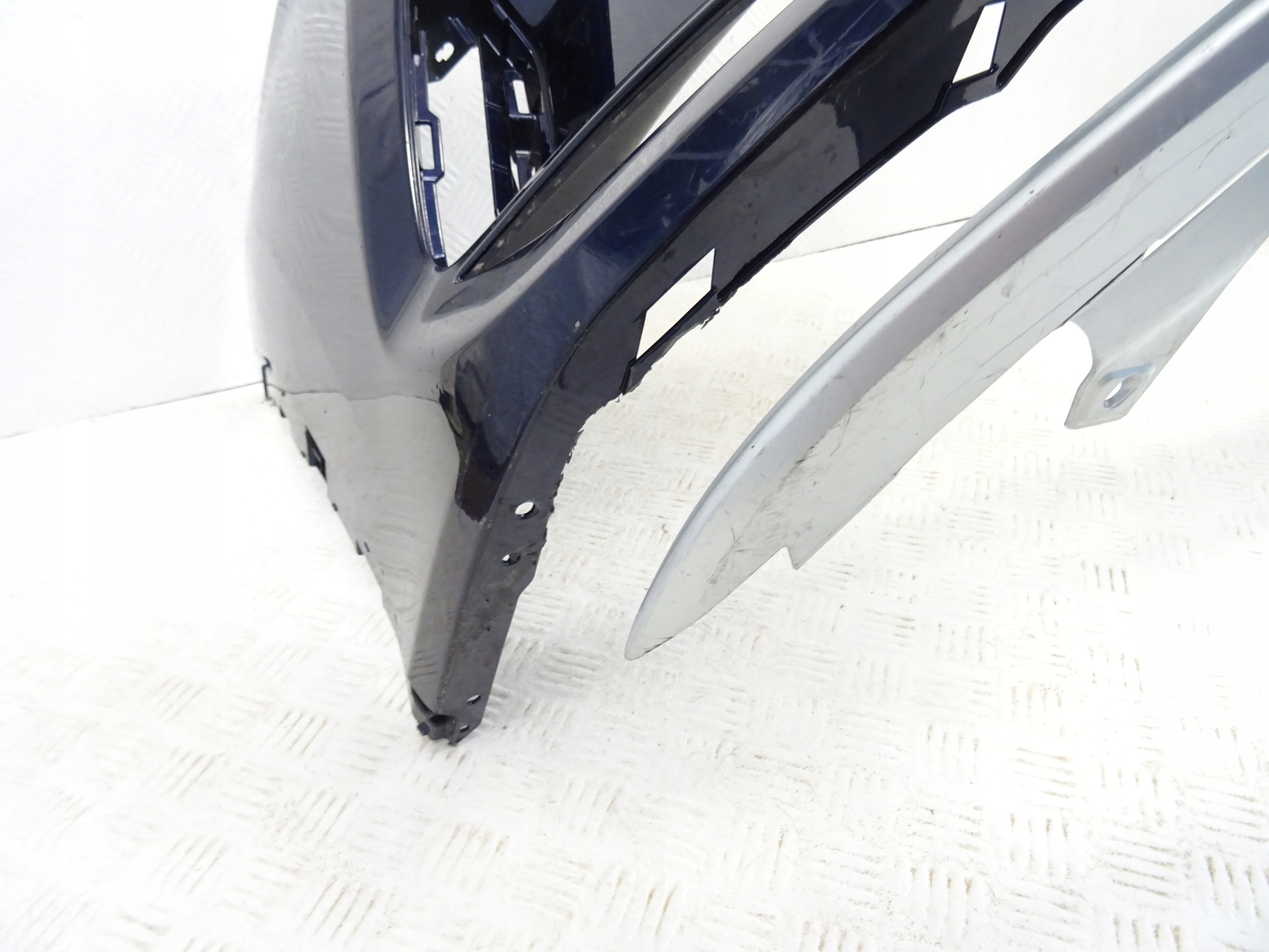 Lexus RX IV RX450H LIFT 19- bumper front