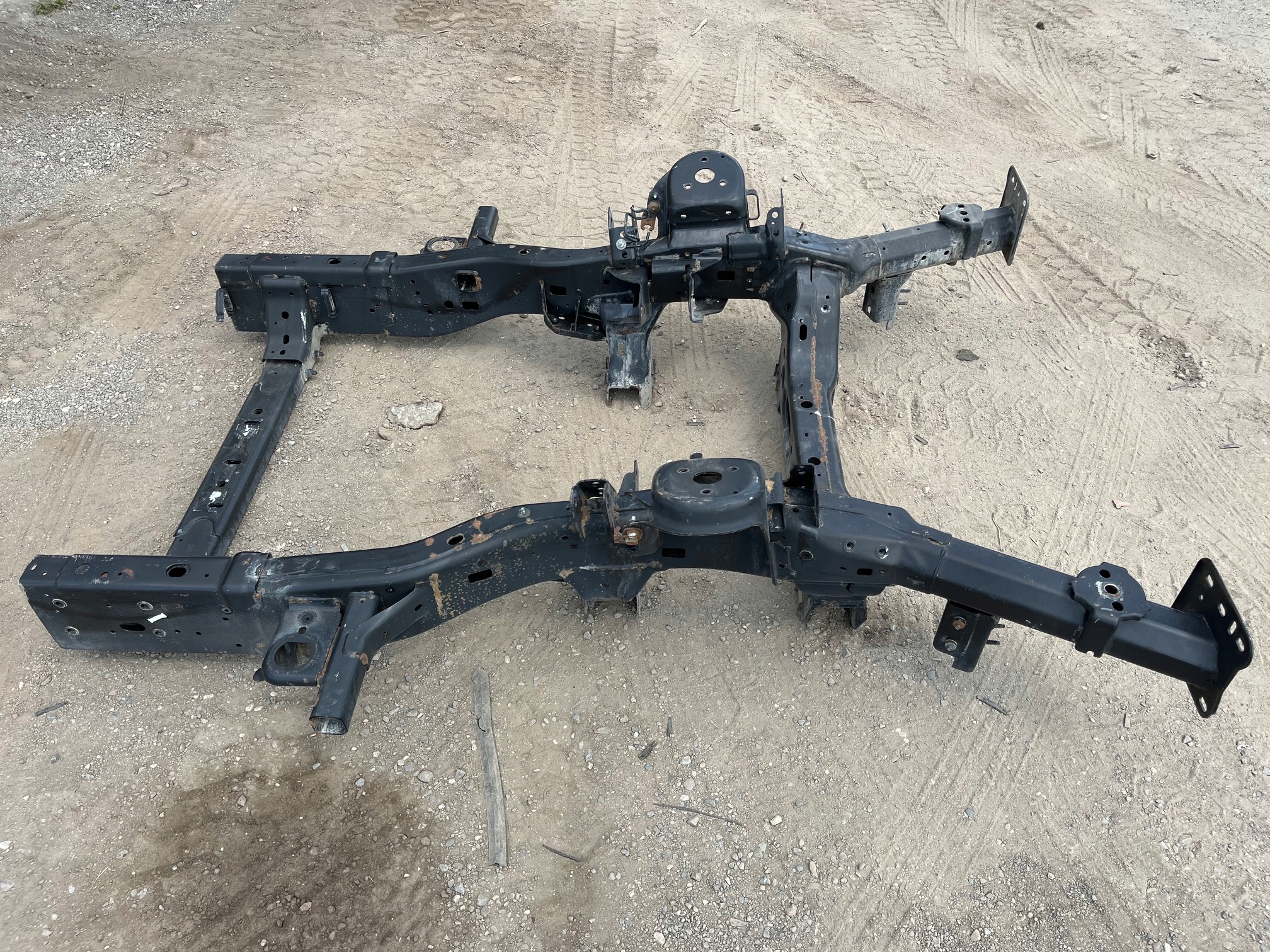 Rama Podwozie front ramy quarter Dodge RAM 1500 4x4 2019