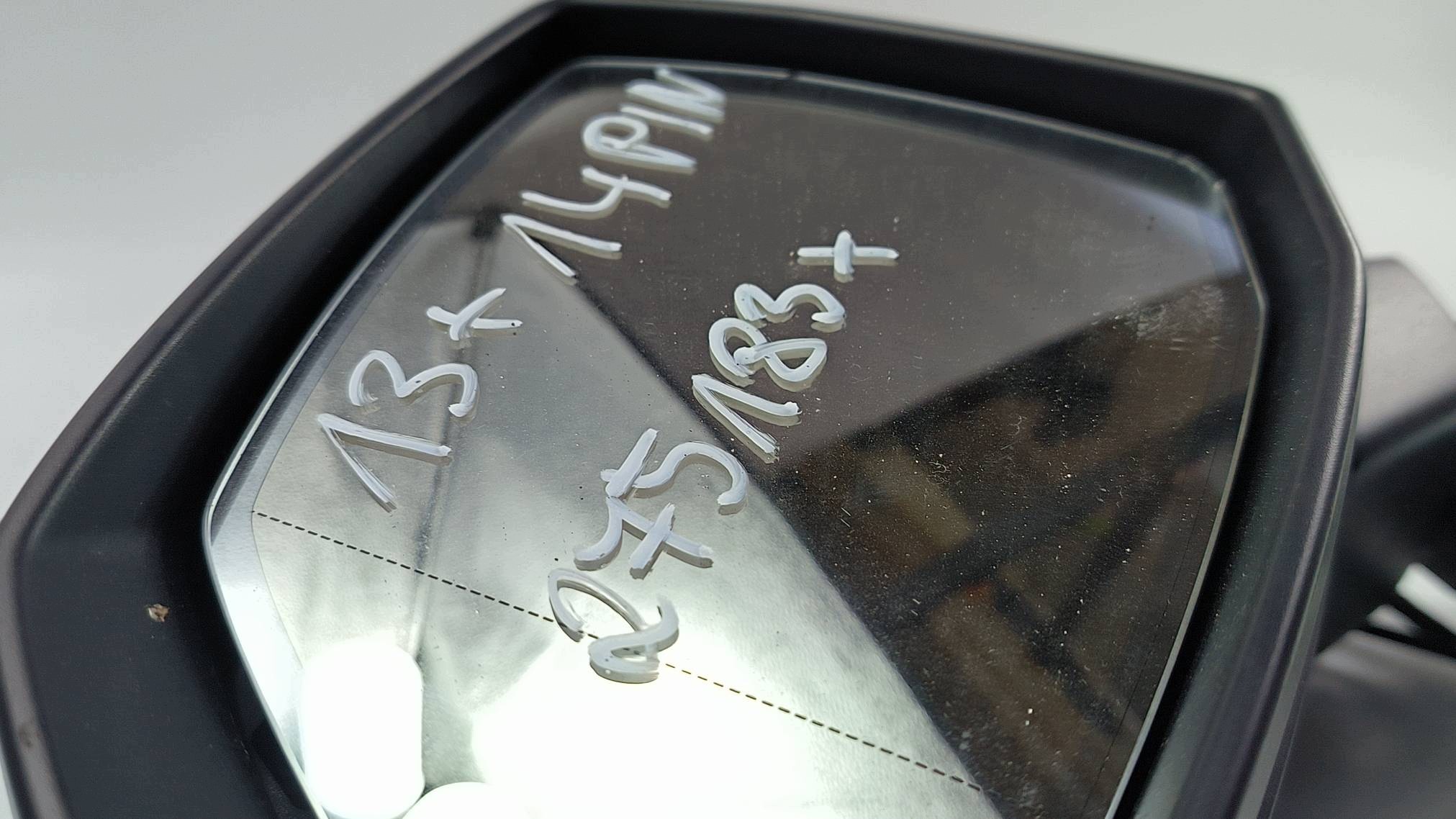 mirror left 13+14 PIN AUDI Q7 II 4M