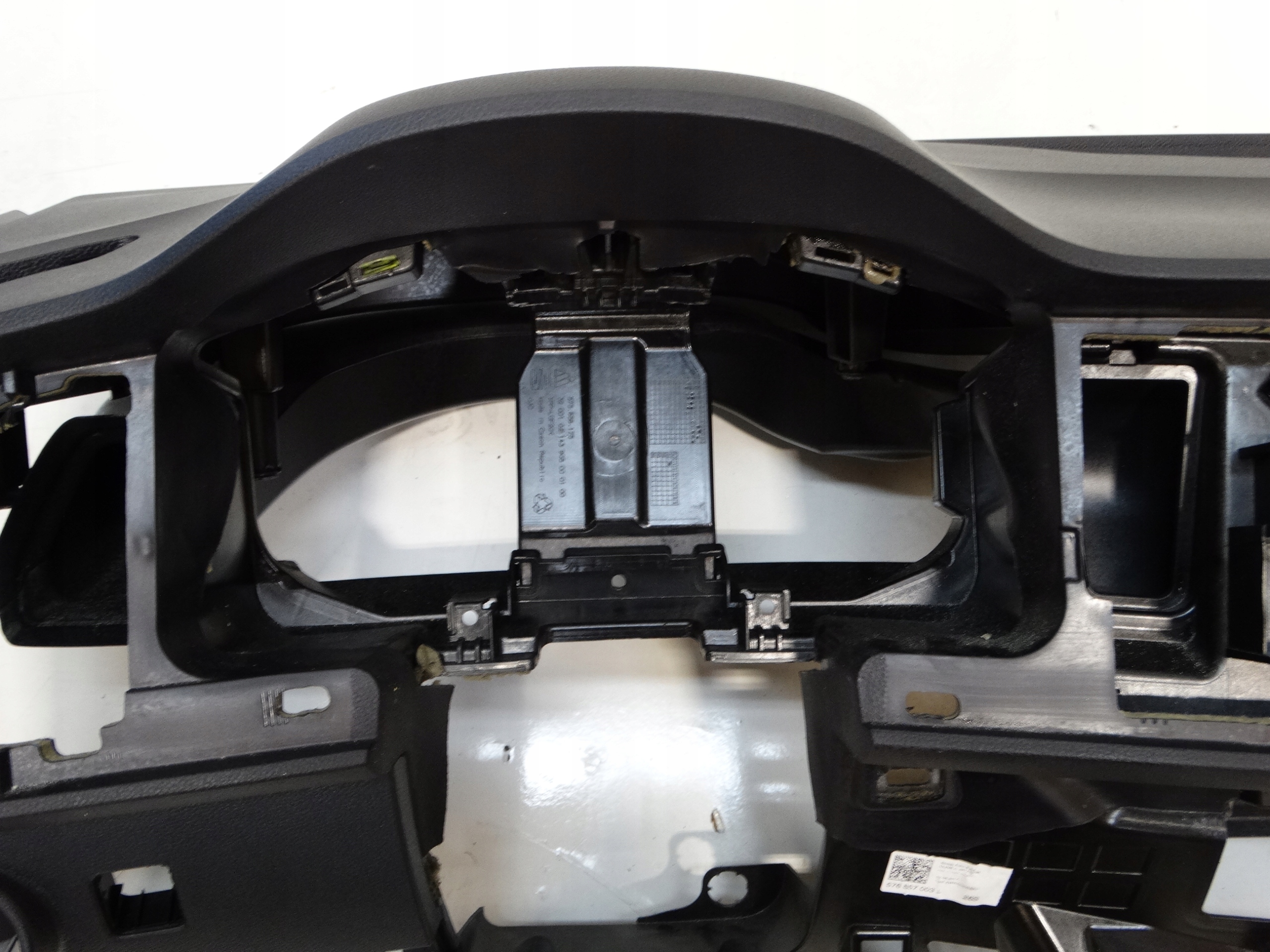 торпеда консоль seat Ateca 576857003L