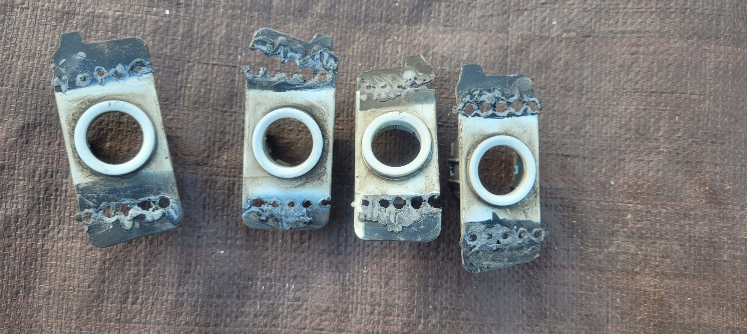 2192 mih8k - HYUNDAI TUCSON III 15-КОРЗИНА ДЕРЖАТЕЛЬ ДАТЧИКА PDC