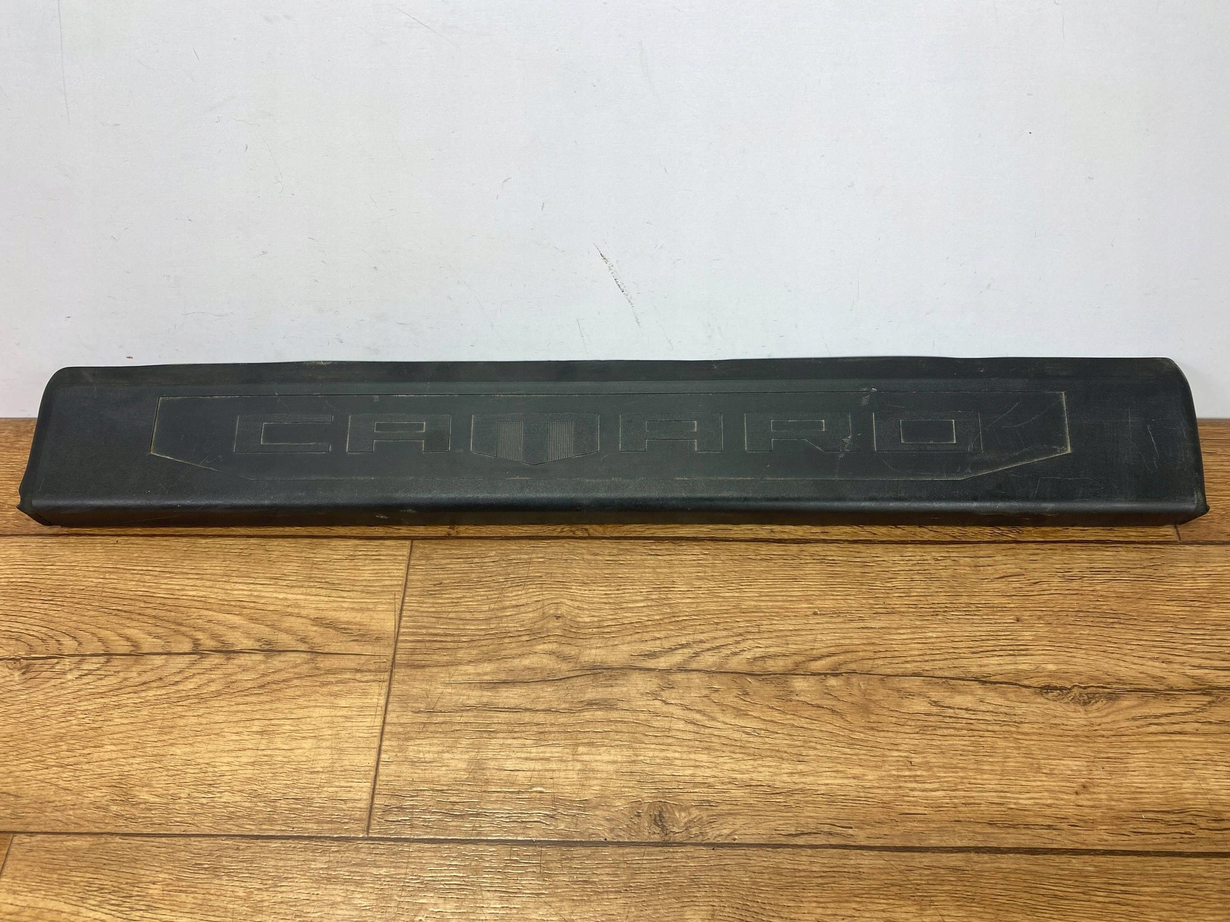 cap threshold door przednich Chevrolet Camaro 2016+