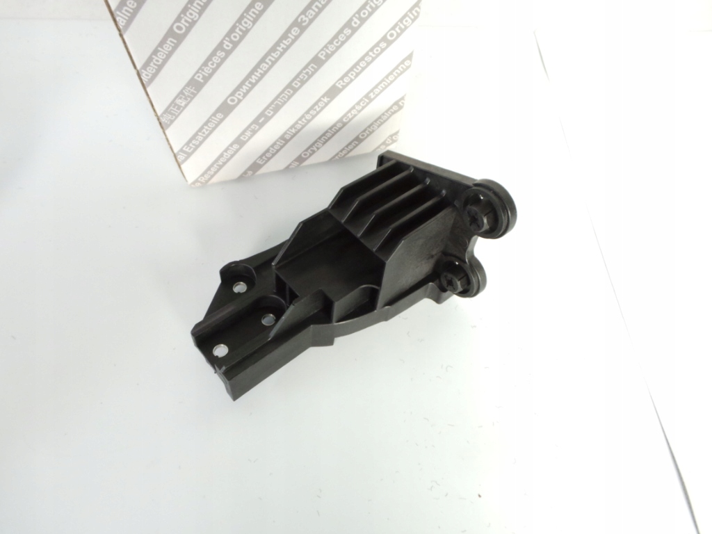 Кронштейн радара передня Alfa Giulia модель США 50548514