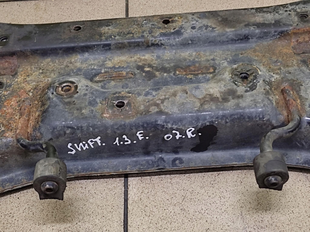 SUZUKI SWIFT IV 1.3 axle beam axle beam subframe