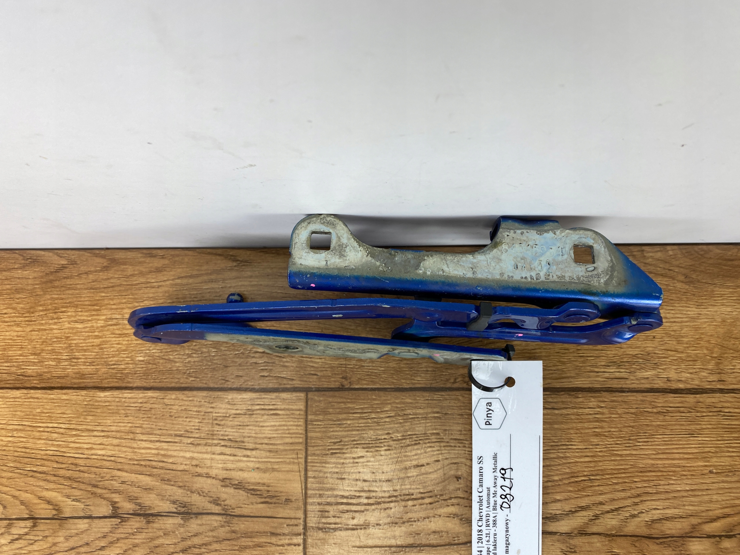 right hinge bonnet Chevrolet Camaro 2016+