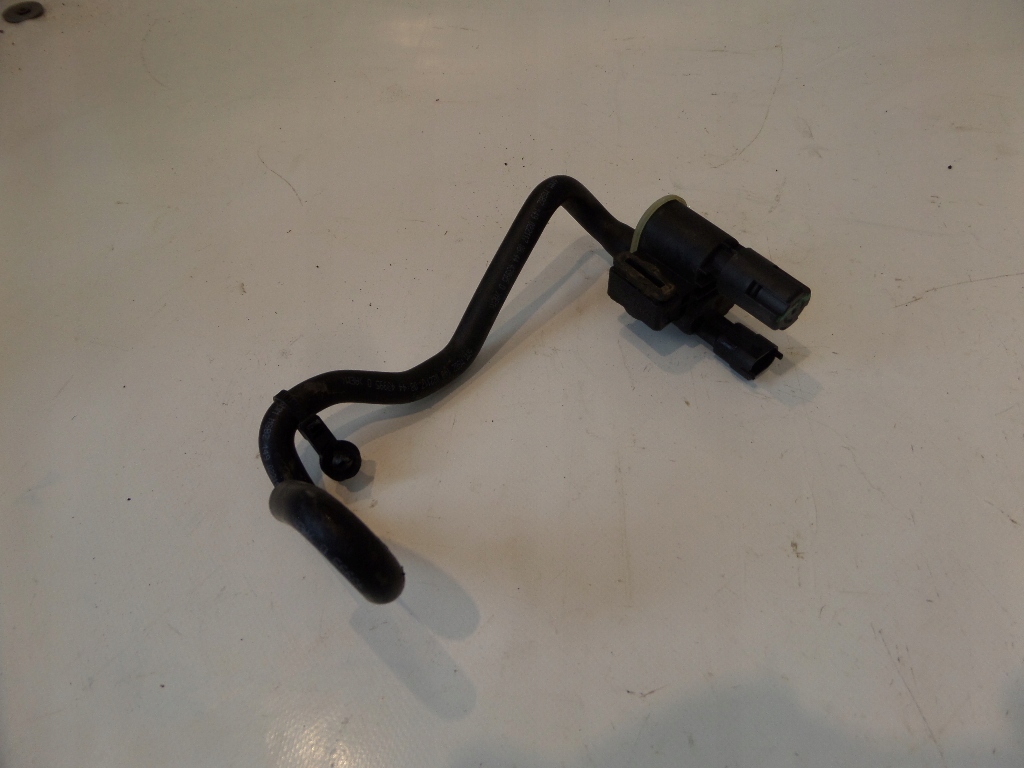 05281586AA - ALFA ROMEO GIULIA 2.0 ВАКУУМНЫЙ КЛАПАН