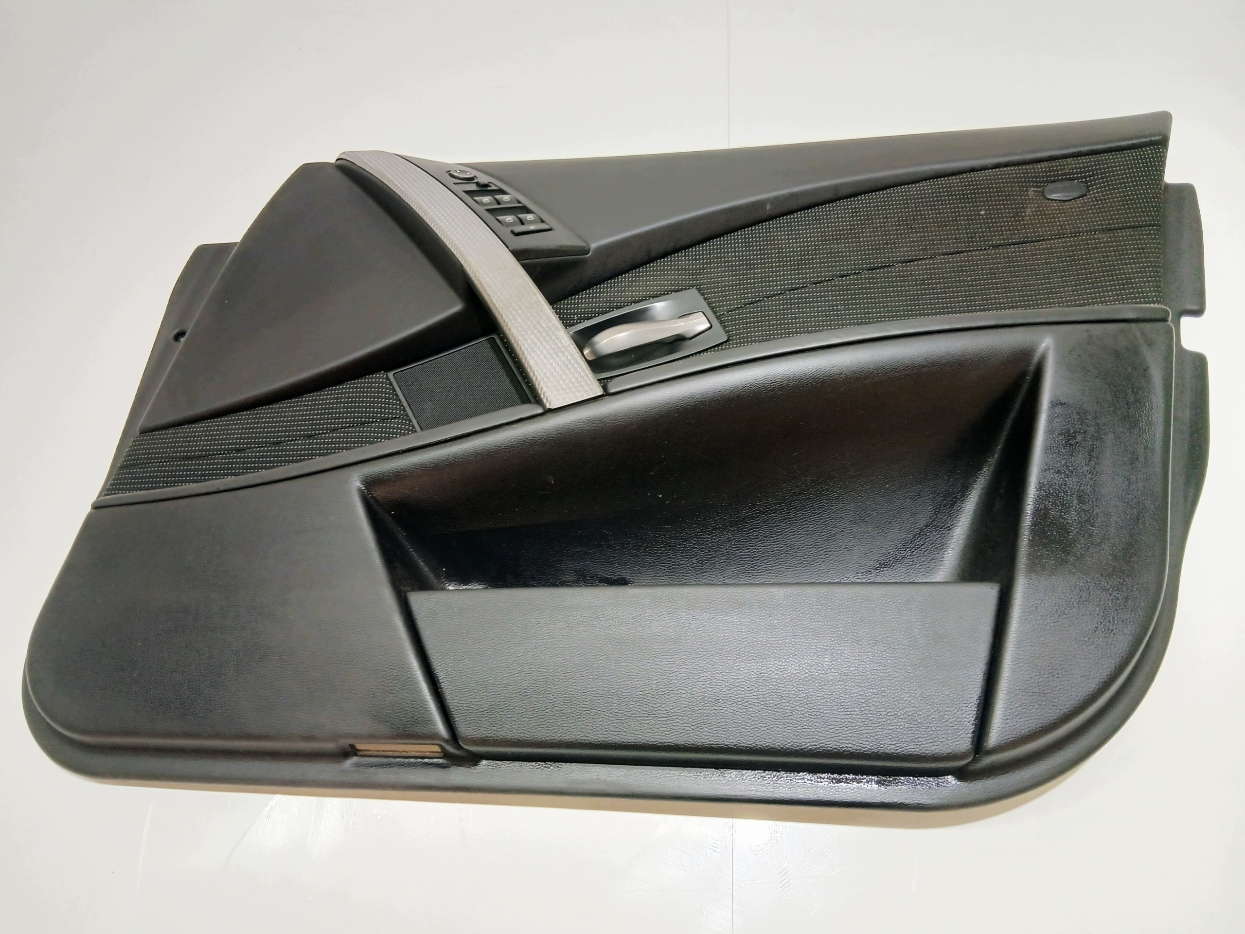 side door right front BMW E60 E61 OE (0000897)