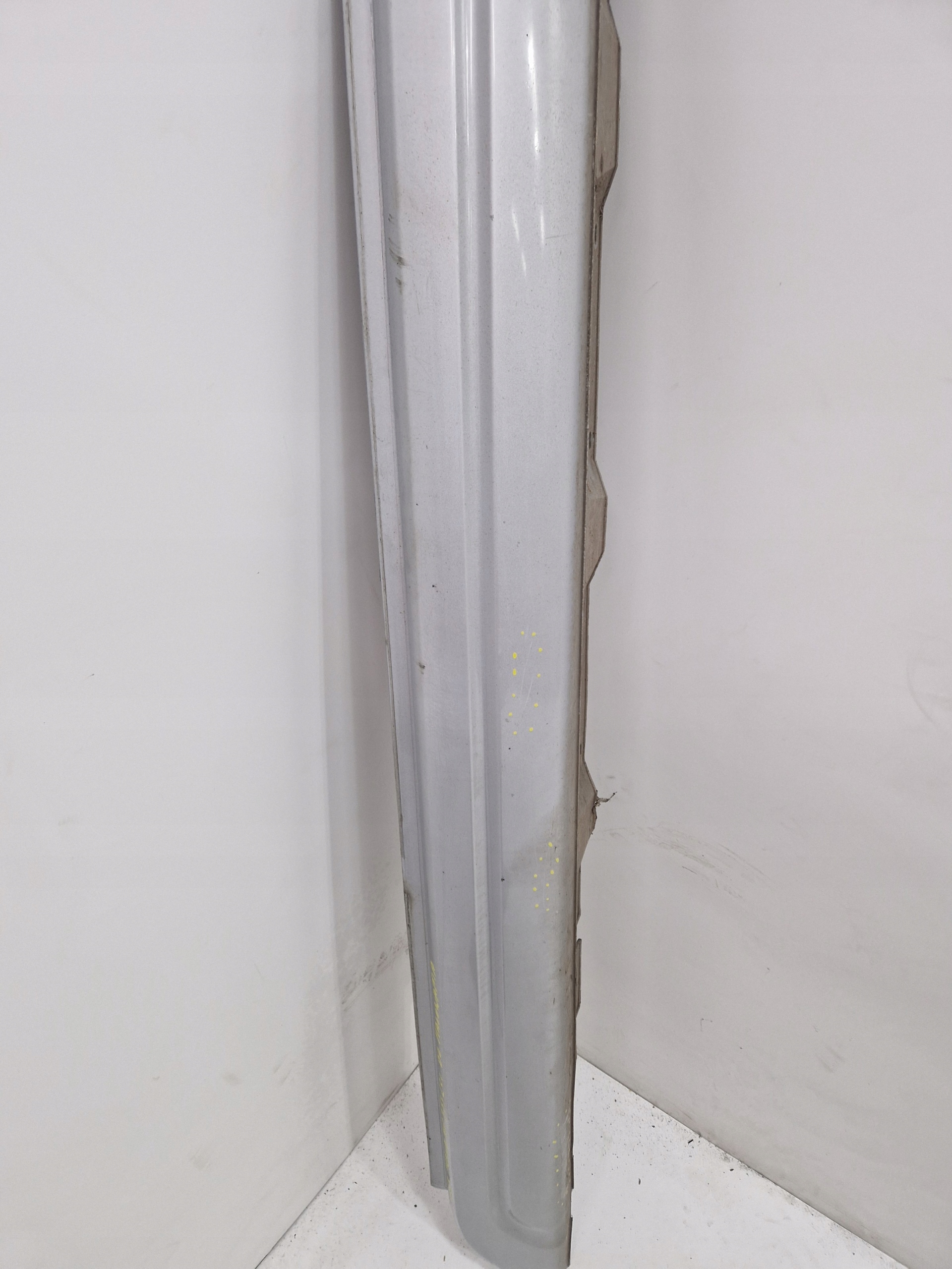 moulding threshold right BMW X3 E83 M PAKIET OE