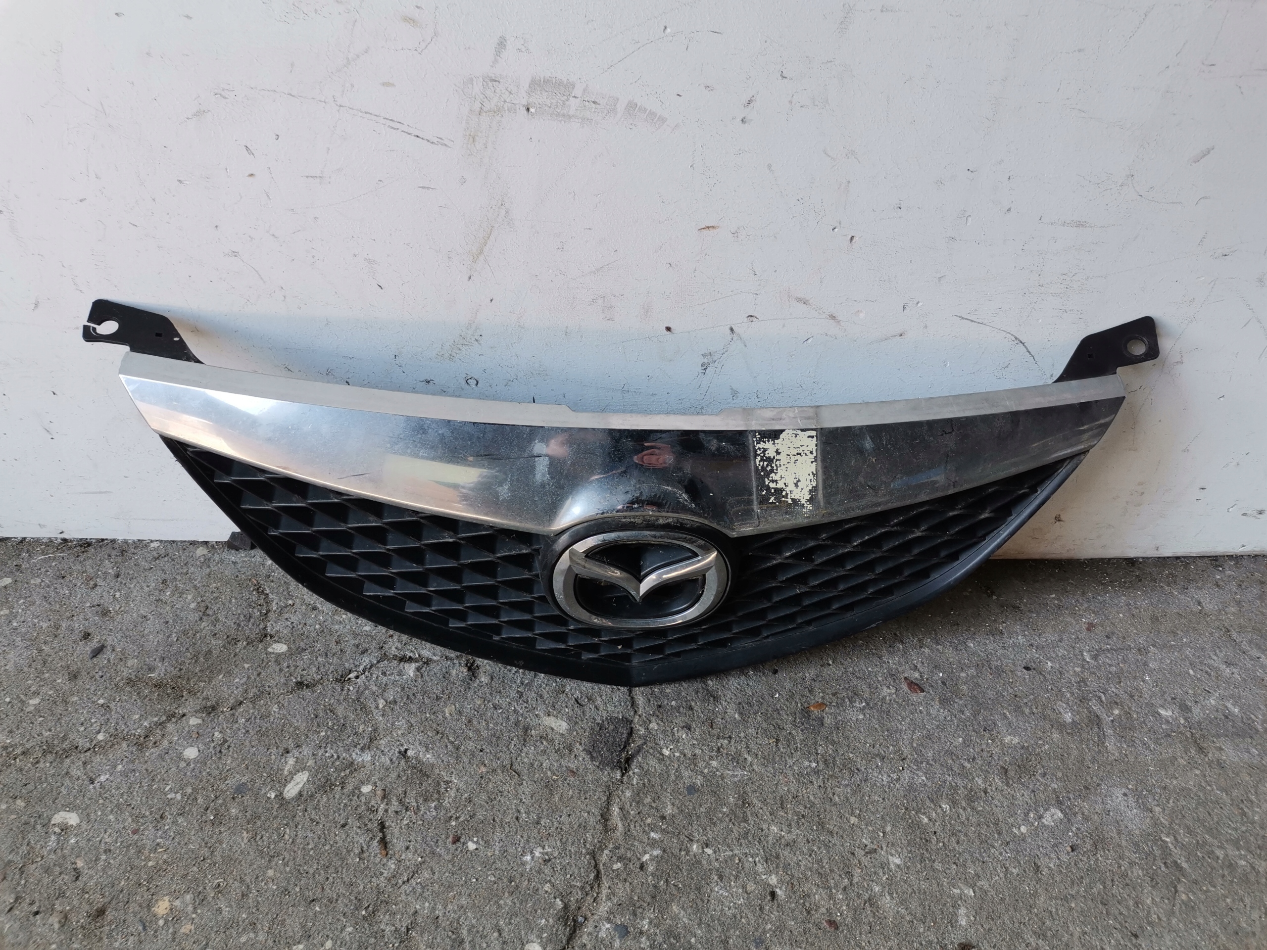 Grille MAZDA 6 GG 2002-2008 GJ6A50712