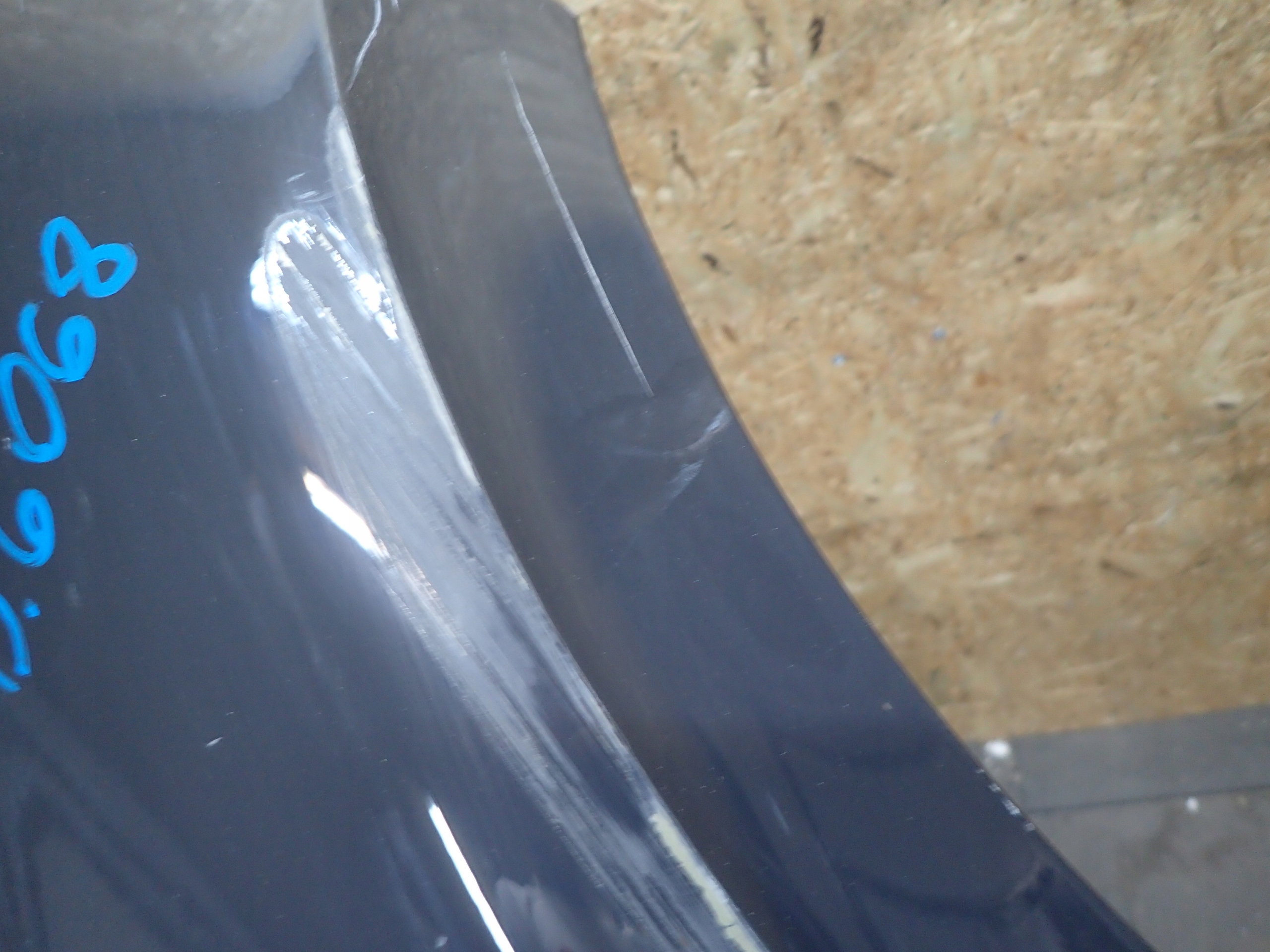 fender front right VW POLO 2G 17