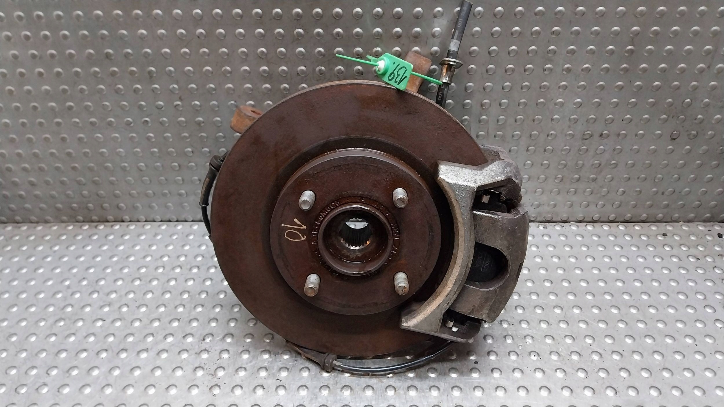 swing right front 8V51-3K170-AF/BE FORD FIESTA MK6 MK7