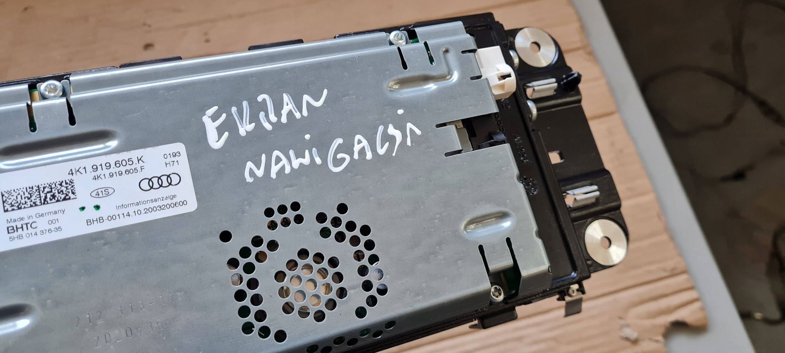 A6 C8 4K display LCD EKRAN DOTYKOWY 4K1919605K A7 4K