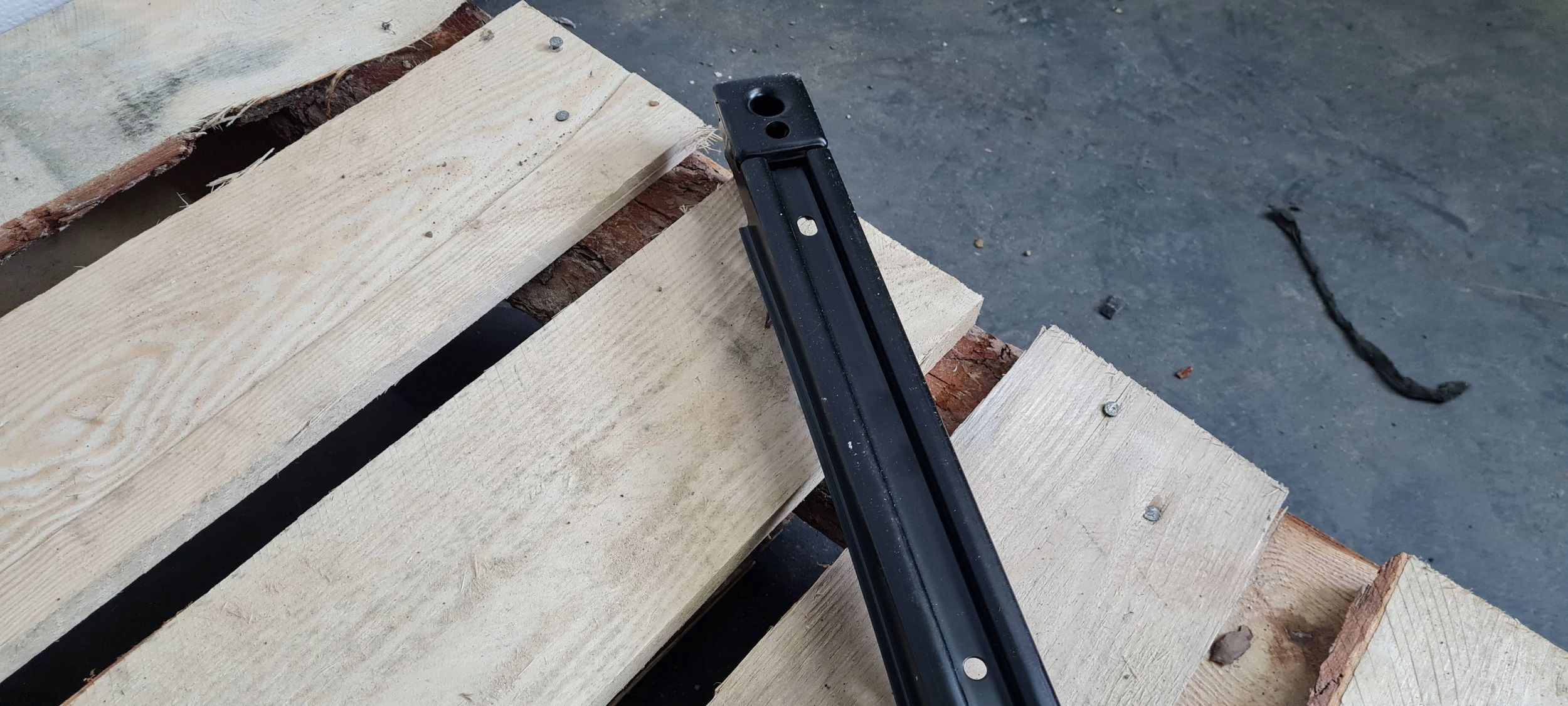 SQ8 4M RSQ8 Q8 Support plaque Console Support Siège RAMA Avant 24R 4M8881677