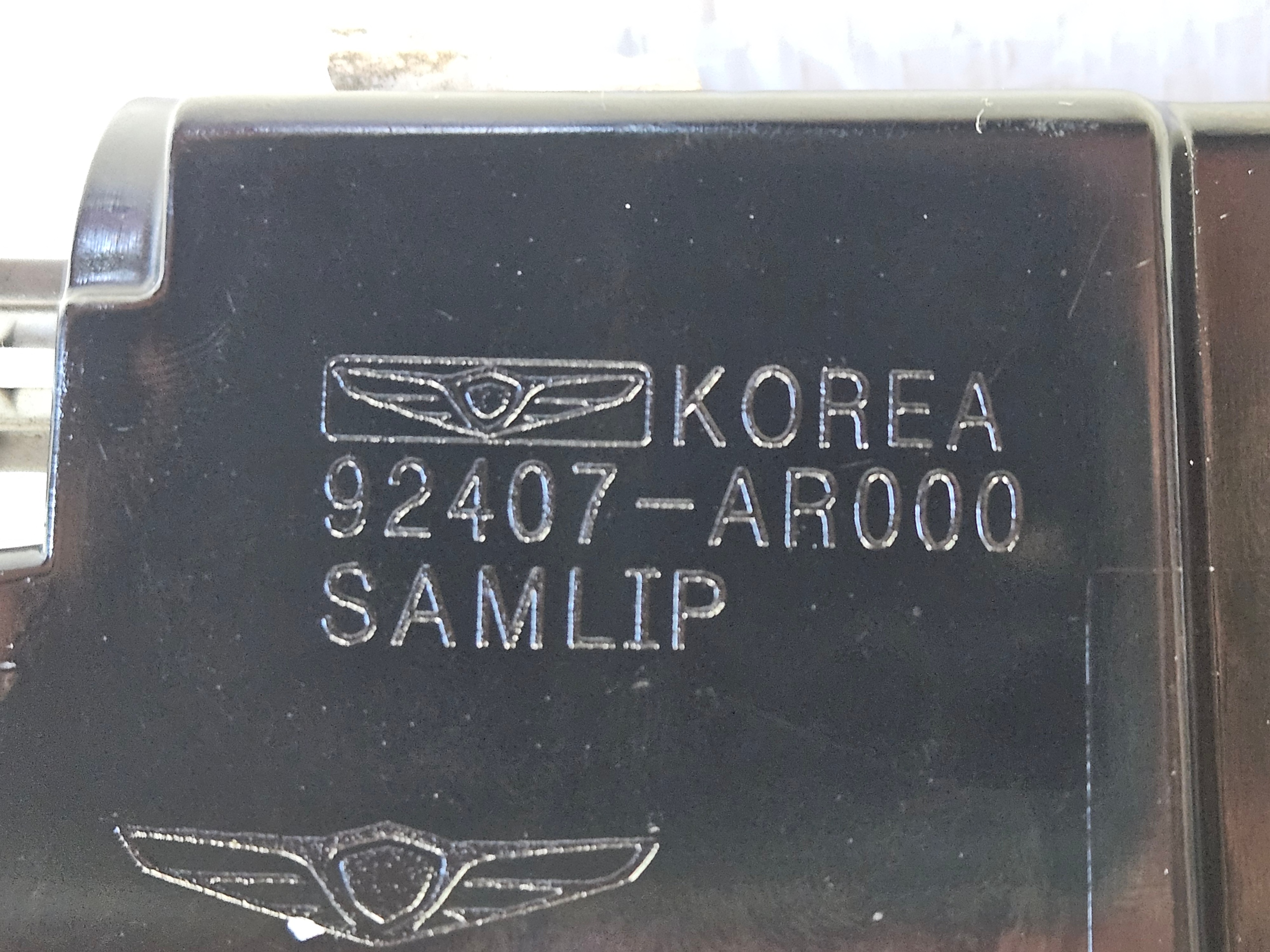 задний фонарь в бампер Hyundai Genesis GV70 и 1 2020-