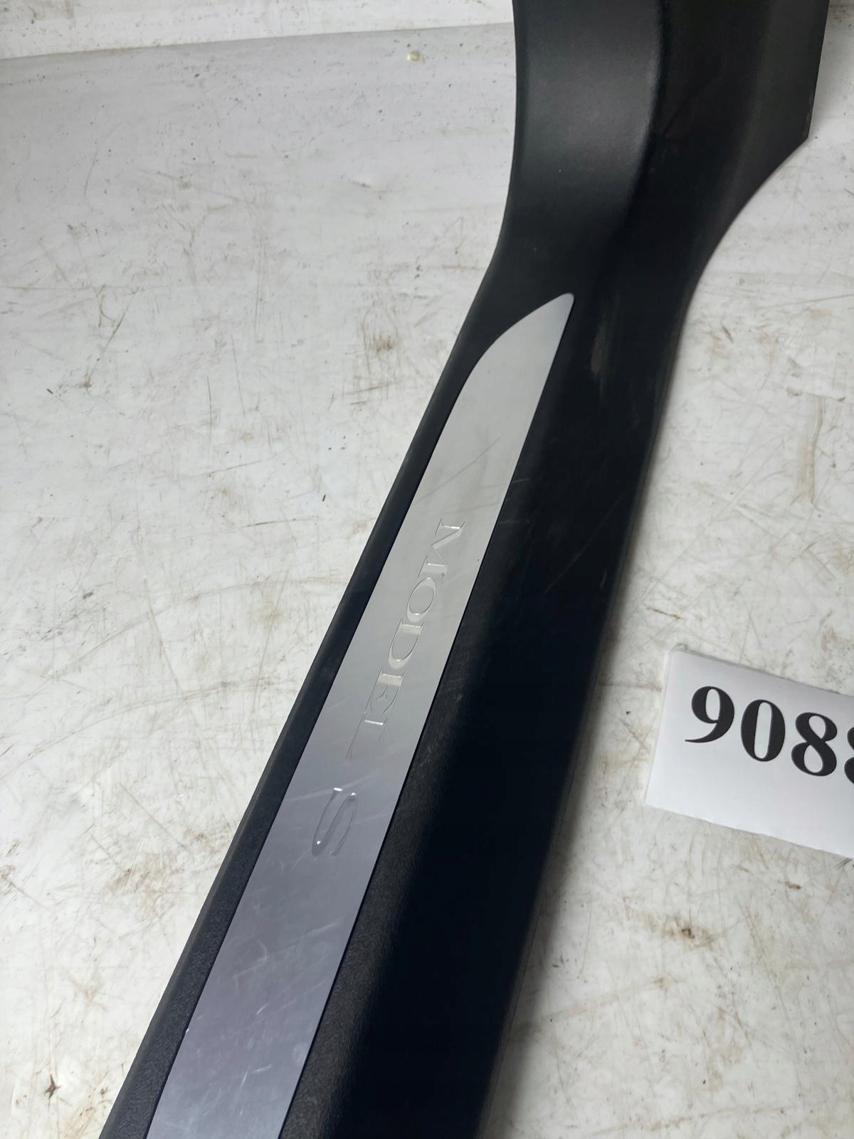 kryt PRAHU levá TESLA MODEL S 1030390-00