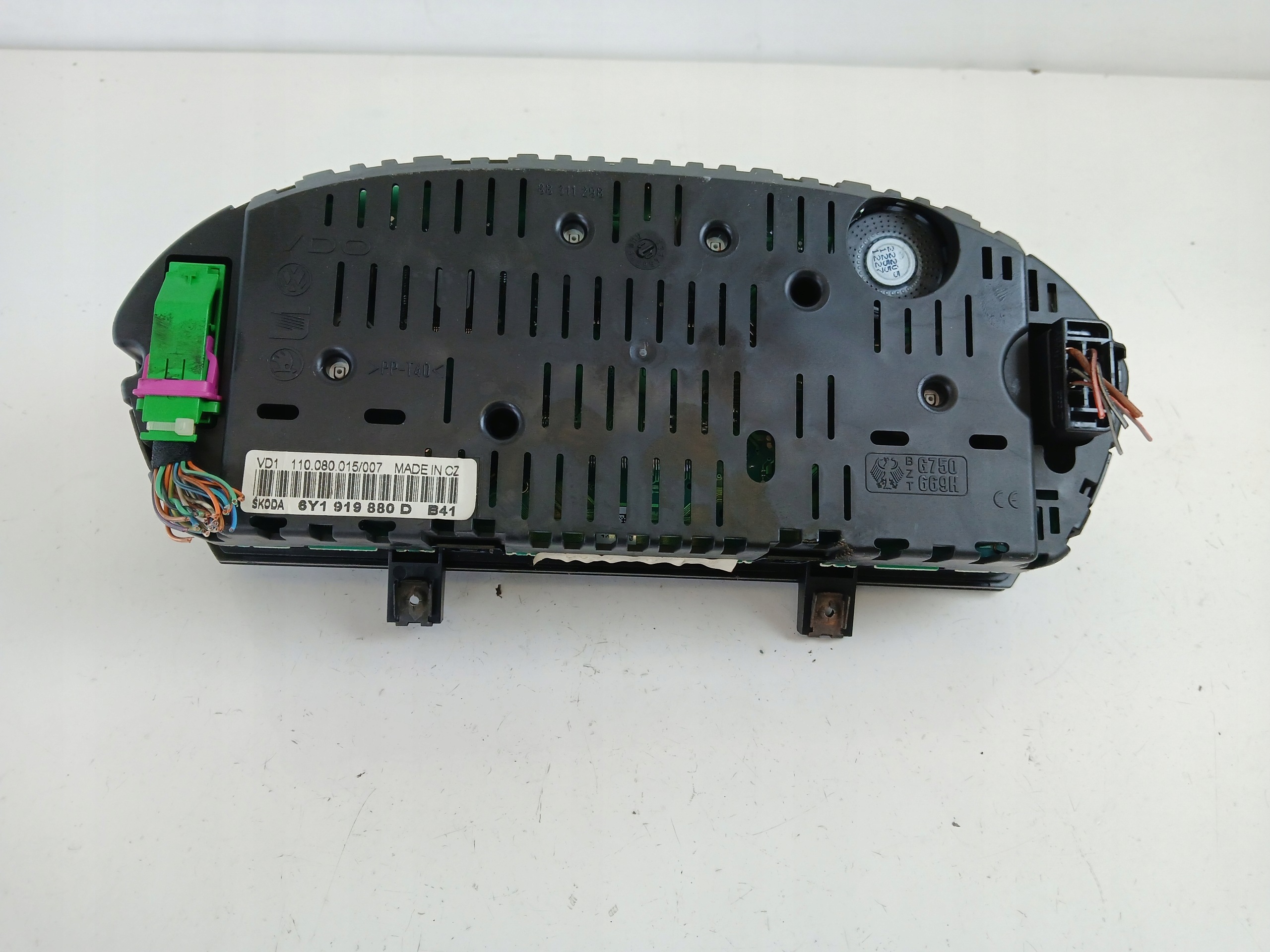 SKODA FABIA and 1.9 TDI dials dials 6Y1919880D