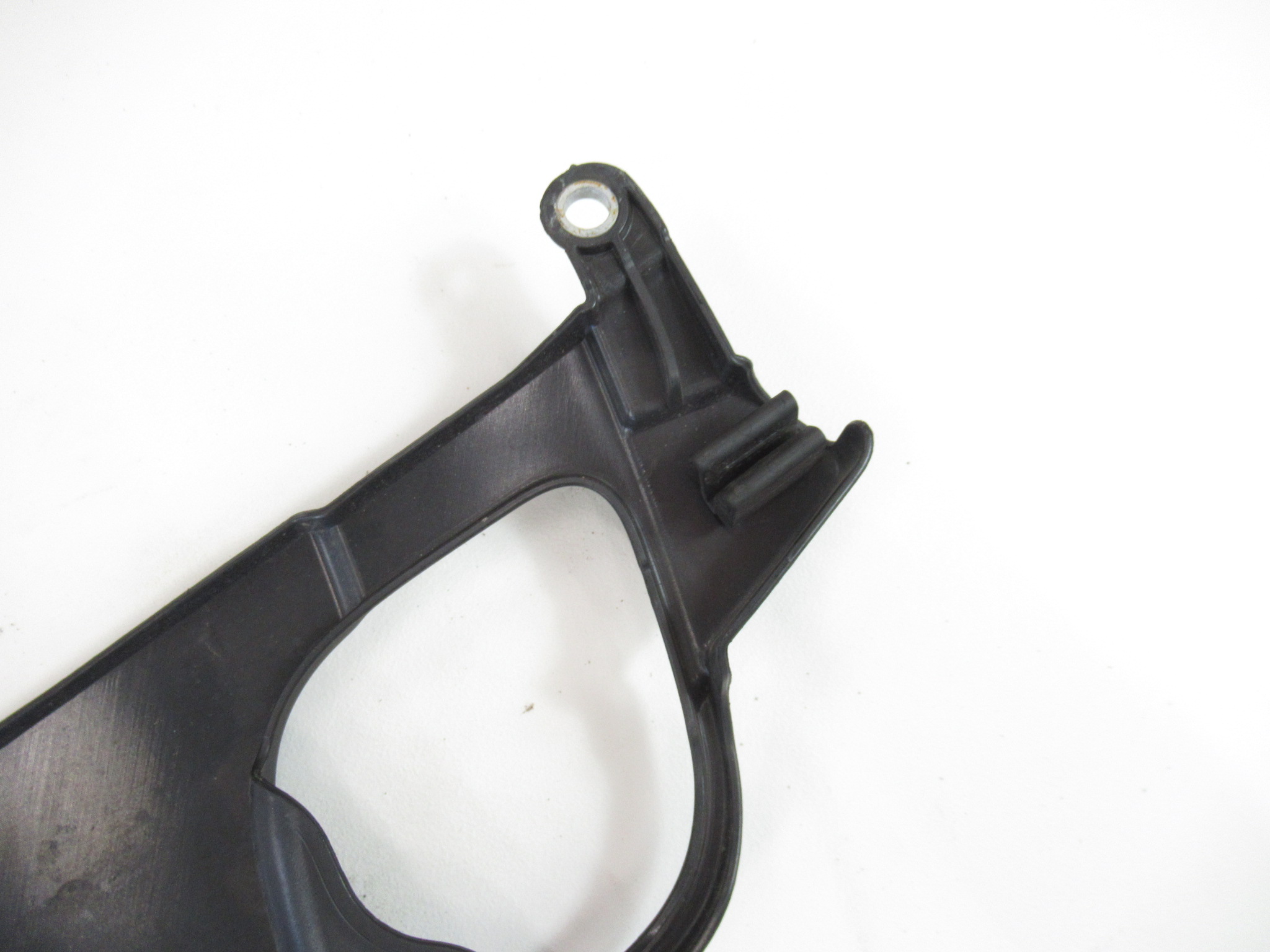 Blende Abdeckung des Kühlers DES MOTORS BMW e60 e61 2.0d N47 177k