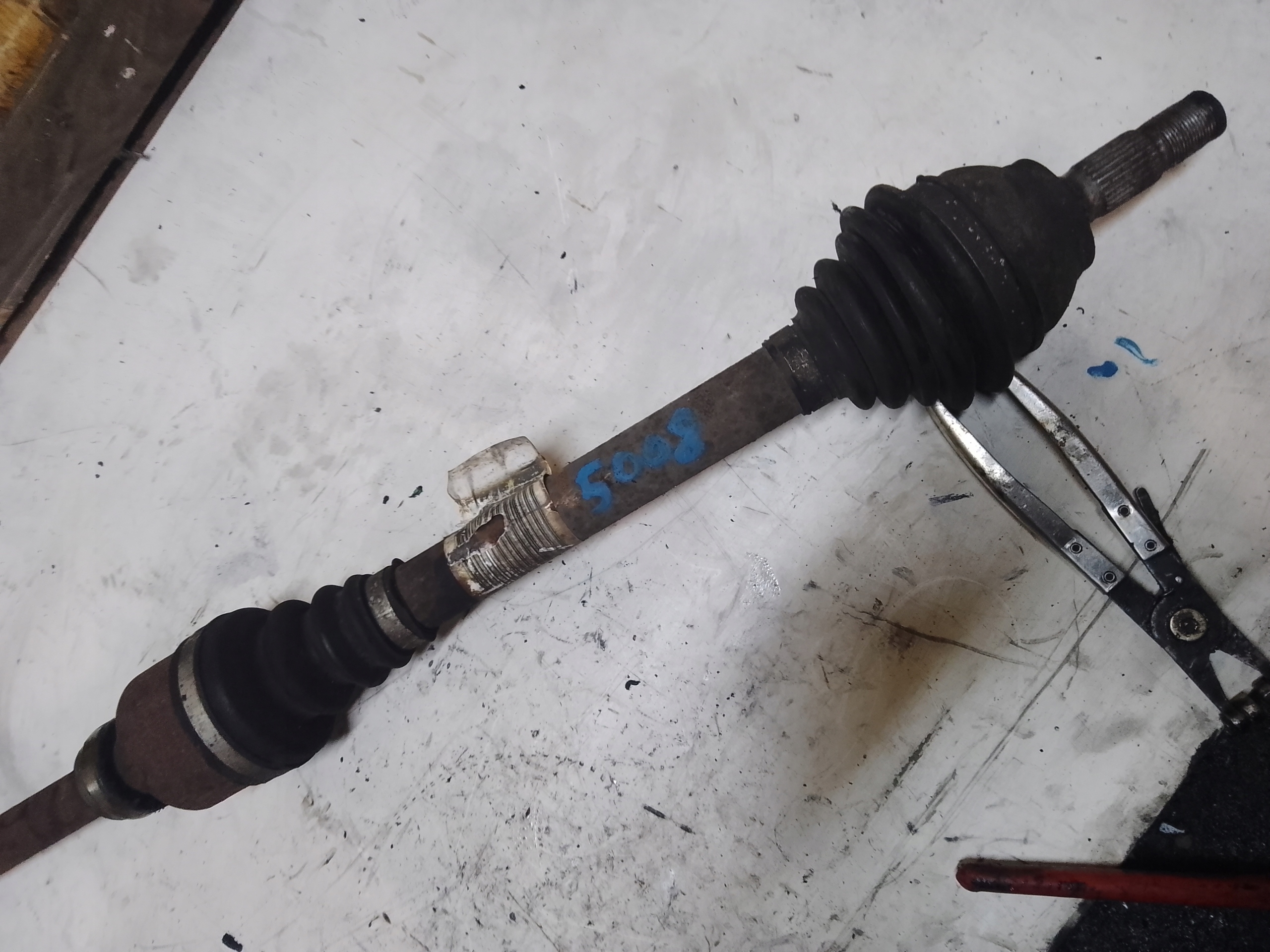 semi-axis right long peugeot 5008 1.6 hdi