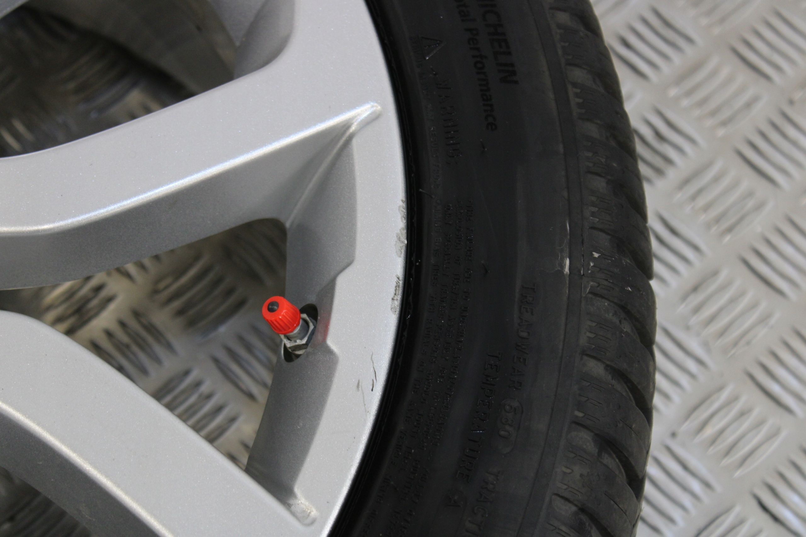 wheels discs disc 245/45 R20 ZIMA LAND ROVER EVOQUE L538 LIFT DYNAMIC