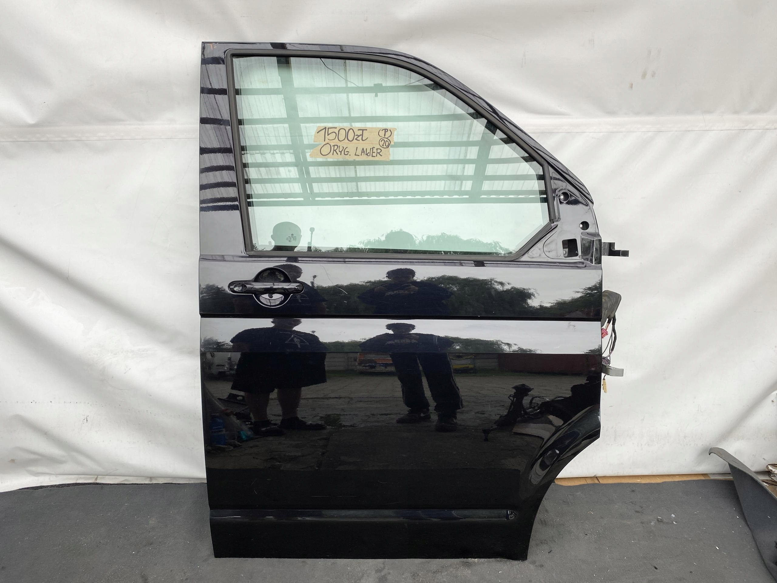 VW TRANSPORTER T6 15- door front right black, right front 7E5831056E