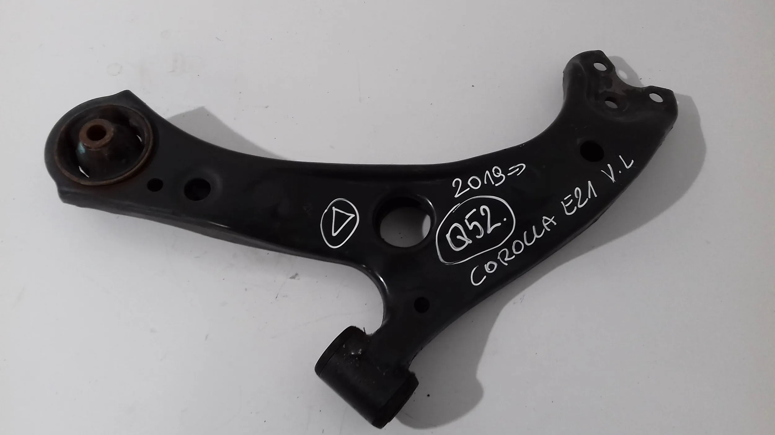 Toyota Corolla E210 E21 2020 Querlenker links vorne
