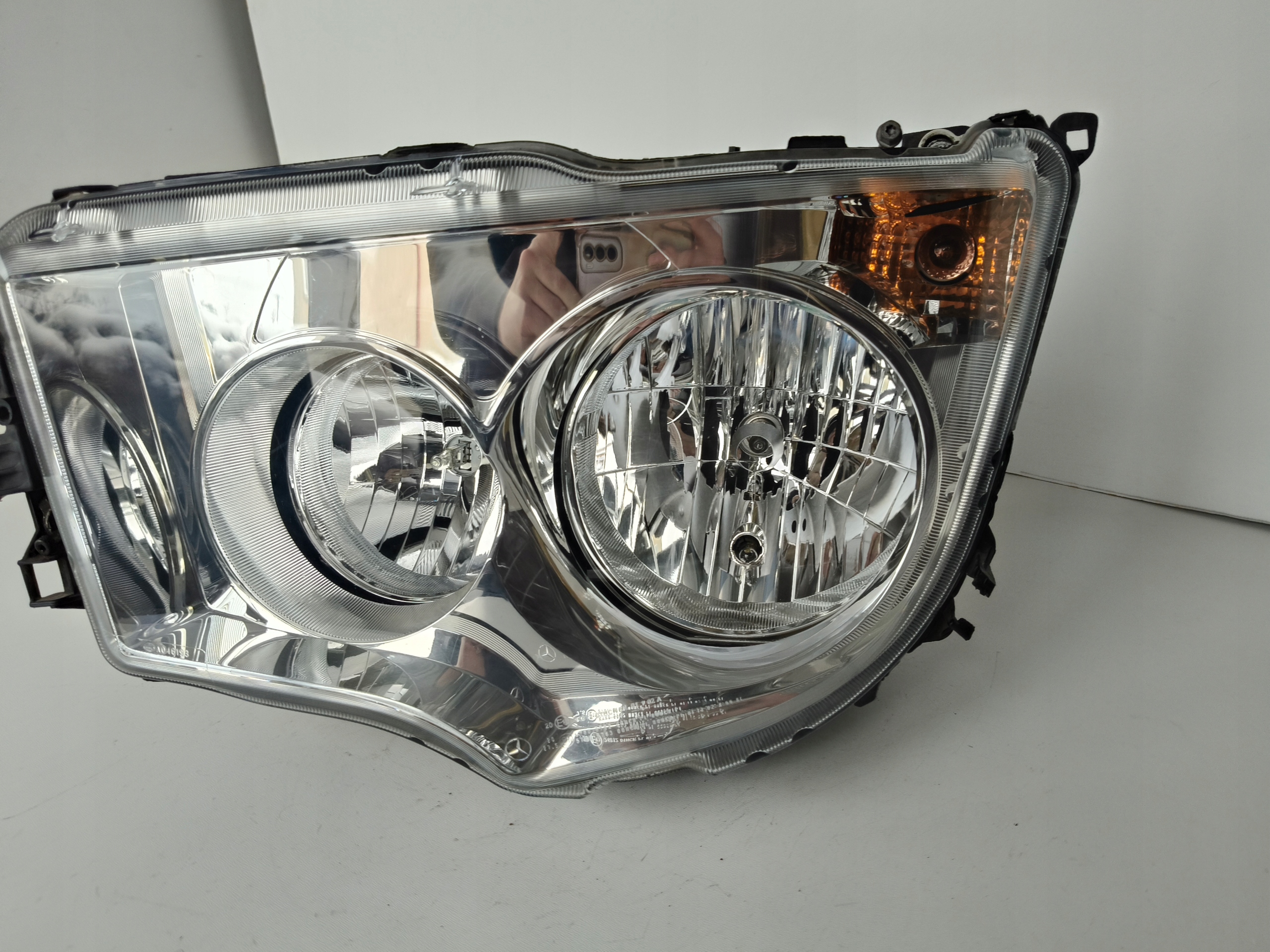 far lijeva REFLEKTOR MERCEDES ACTROS MP4 W961
