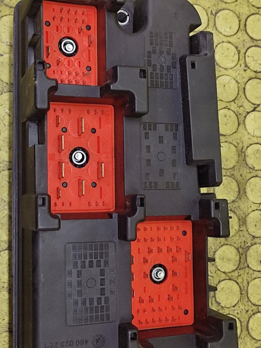 OPEL VECTRA C Module fusibles 13112919