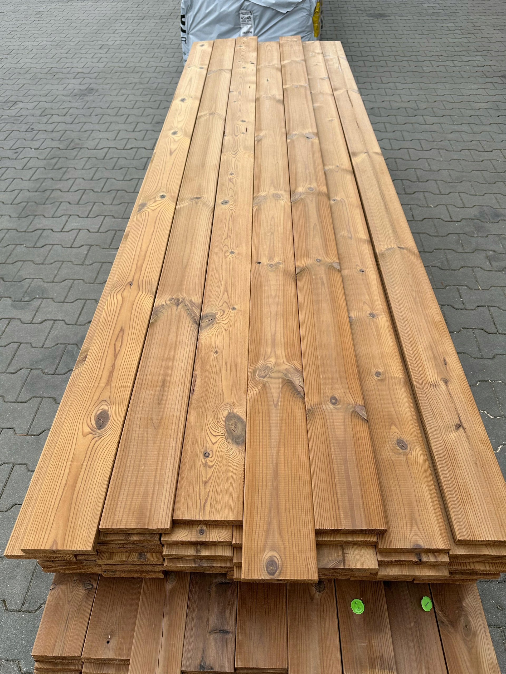 DESKA ELEWACYJNA ELEWACJA RUCHOME ŻALUZJE TERMO THERMO SOSNA 19x117mm