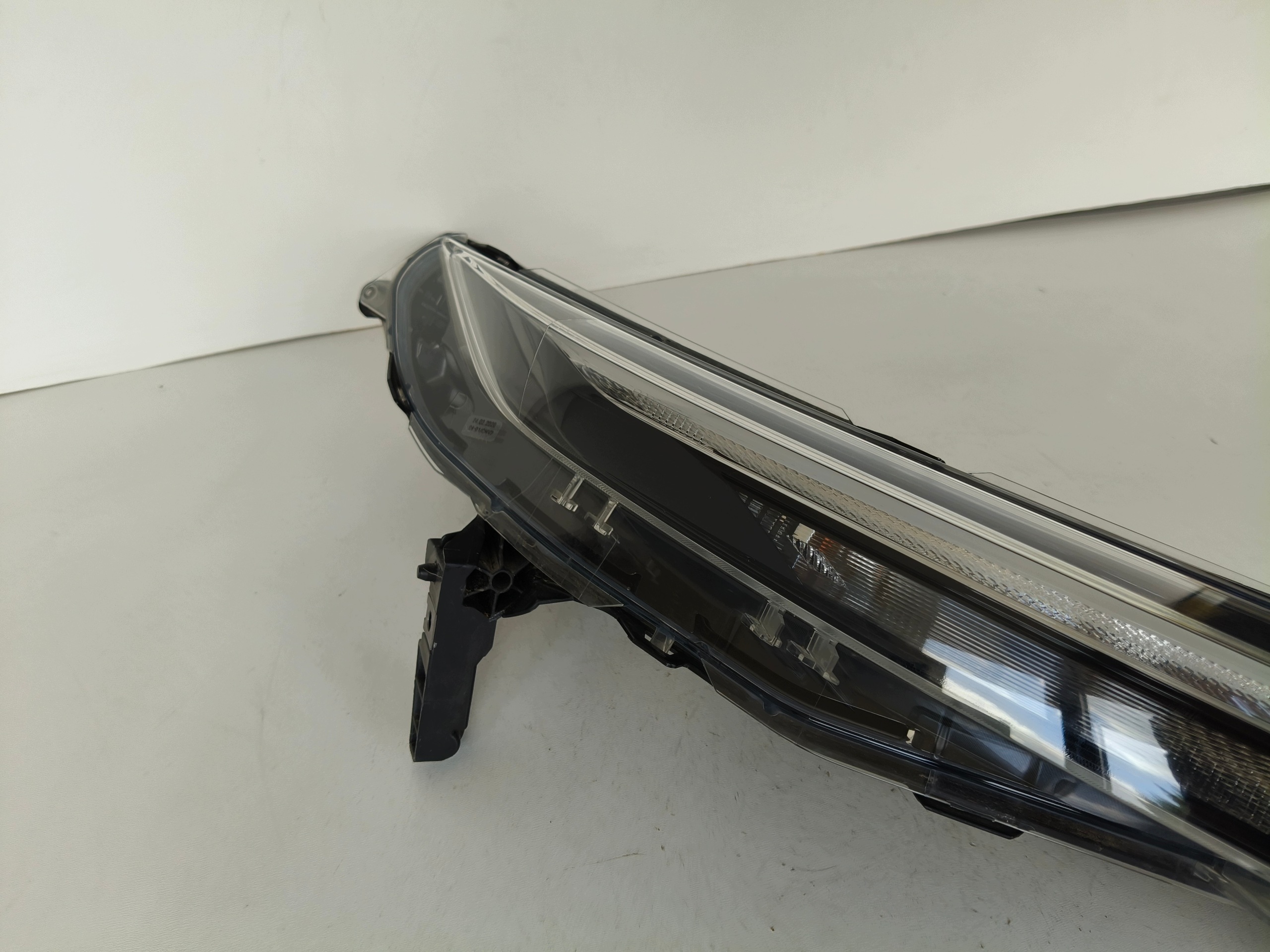 light right NISSAN JUKE II 19- LED
