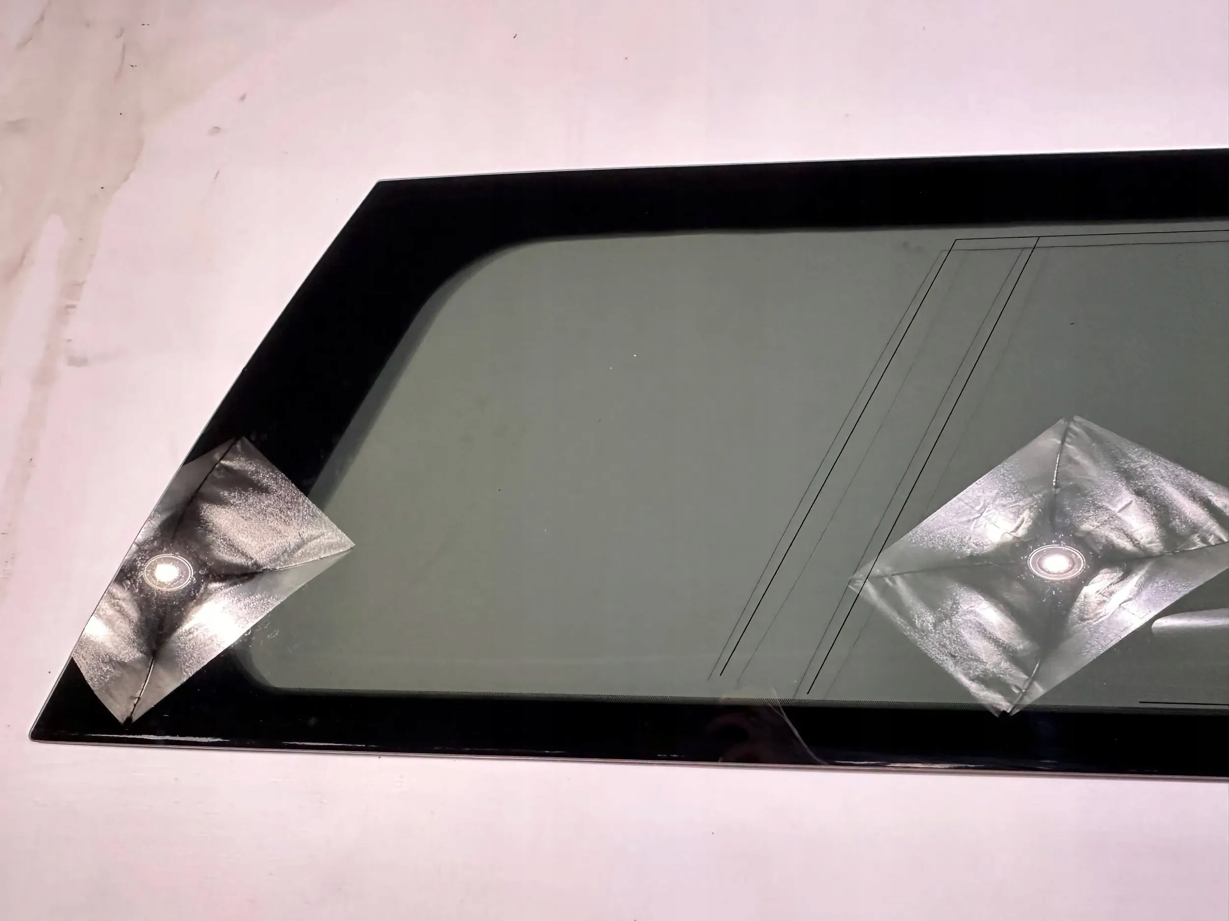 window rear part rear side right Ford Expedition MAX 2018 - 2022