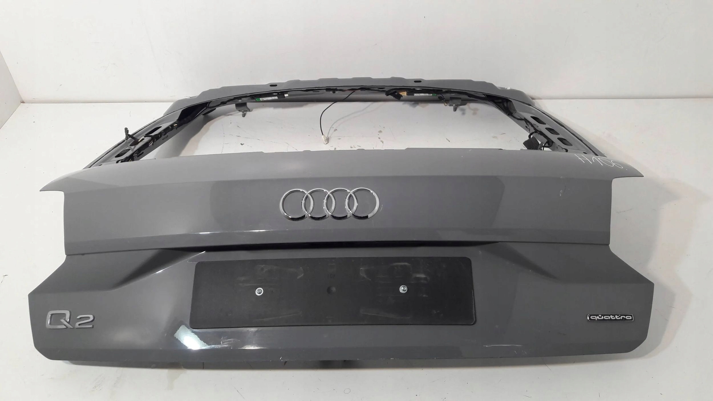 Audi Q2 rear trunk door 2022 ROK unprotected (H106)