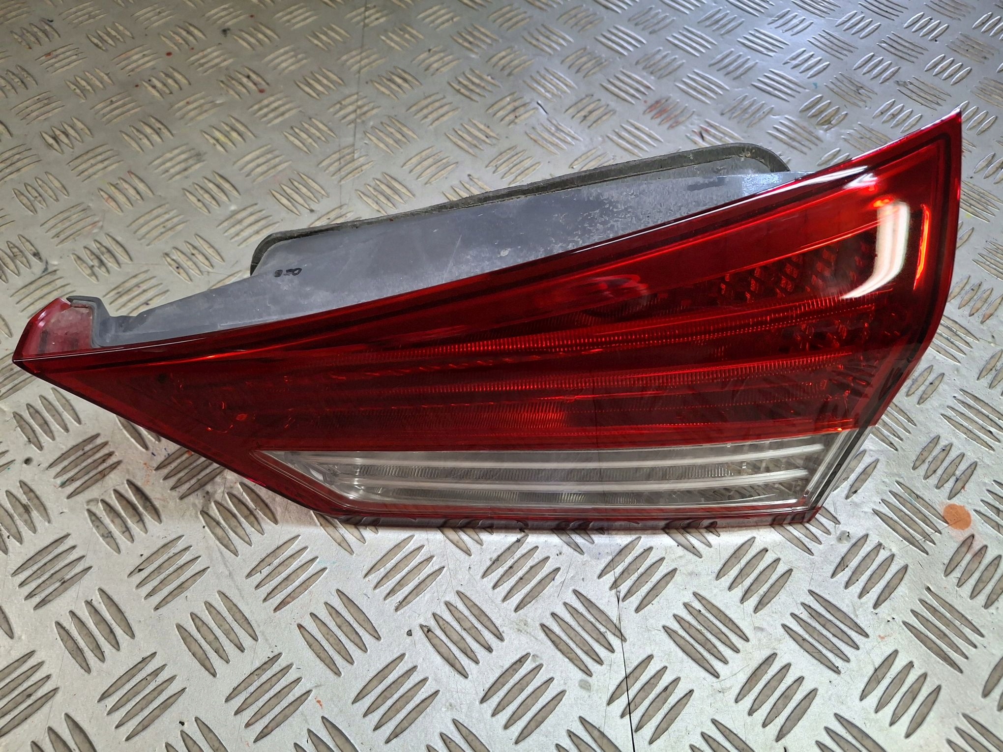 light rear left for the bonnet HYUNDAI IX20 IX-20 2010R->